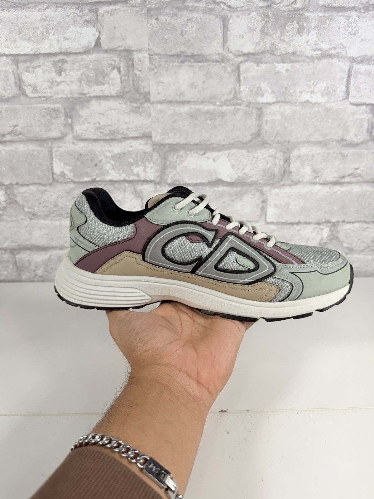 Dior Dior B30 Size 8US/41EU Size US 8 / EU 41 - 9 Thumbnail