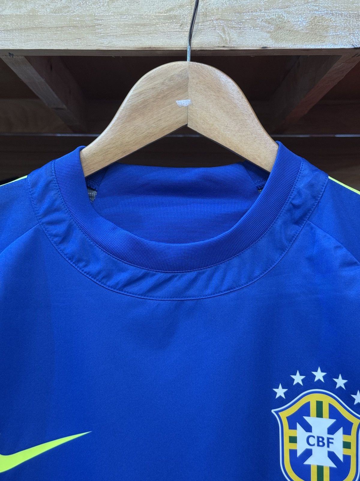 Nike Brazil 2017-2018 Nike Shield Top Size US L / EU 52-54 / 3 - 10 Thumbnail