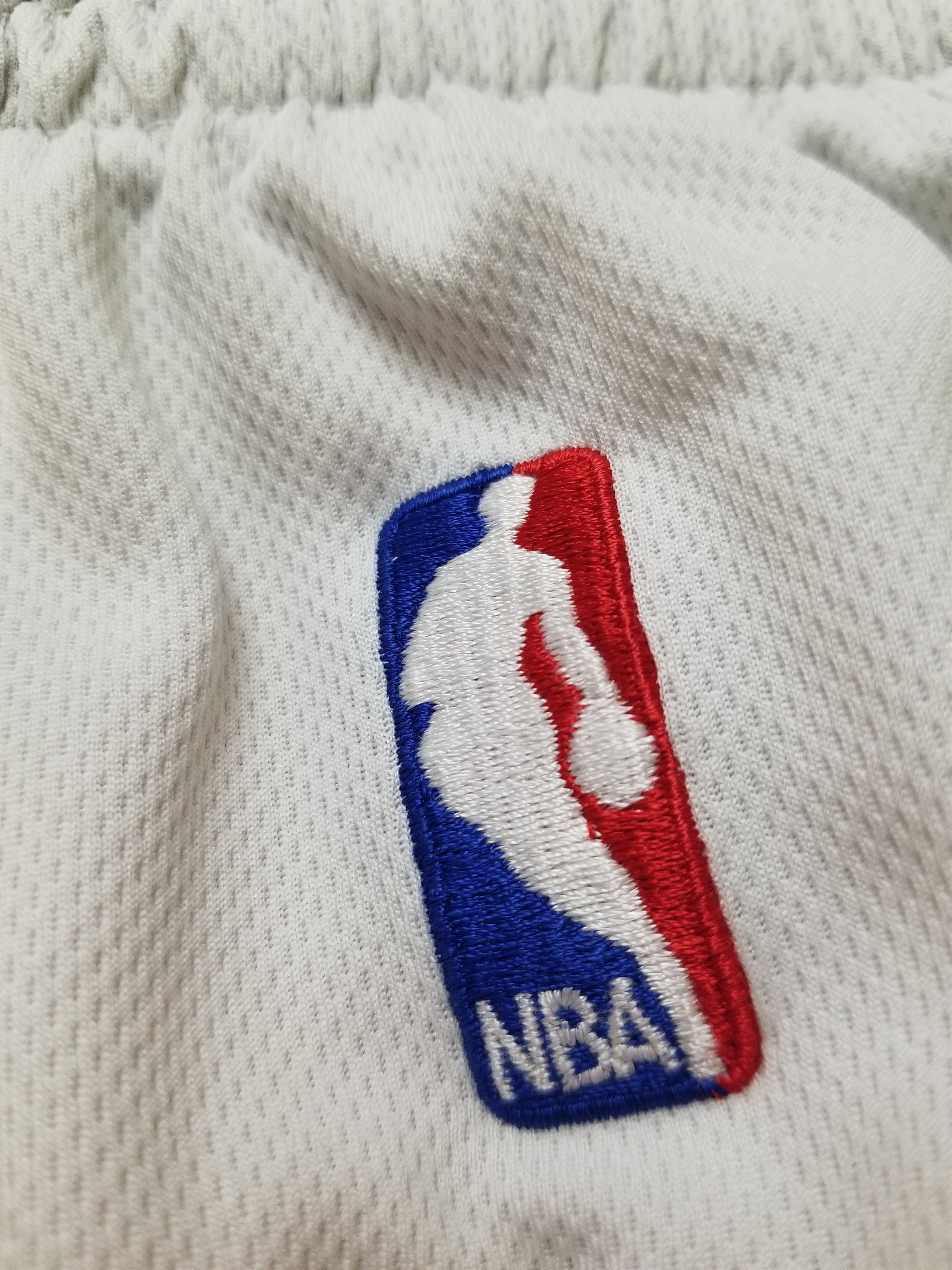 Adidas Adidas 2013 Los Angeles Lakers NBA Shorts Men's Size M Size US 34 / EU 50 - 7 Thumbnail