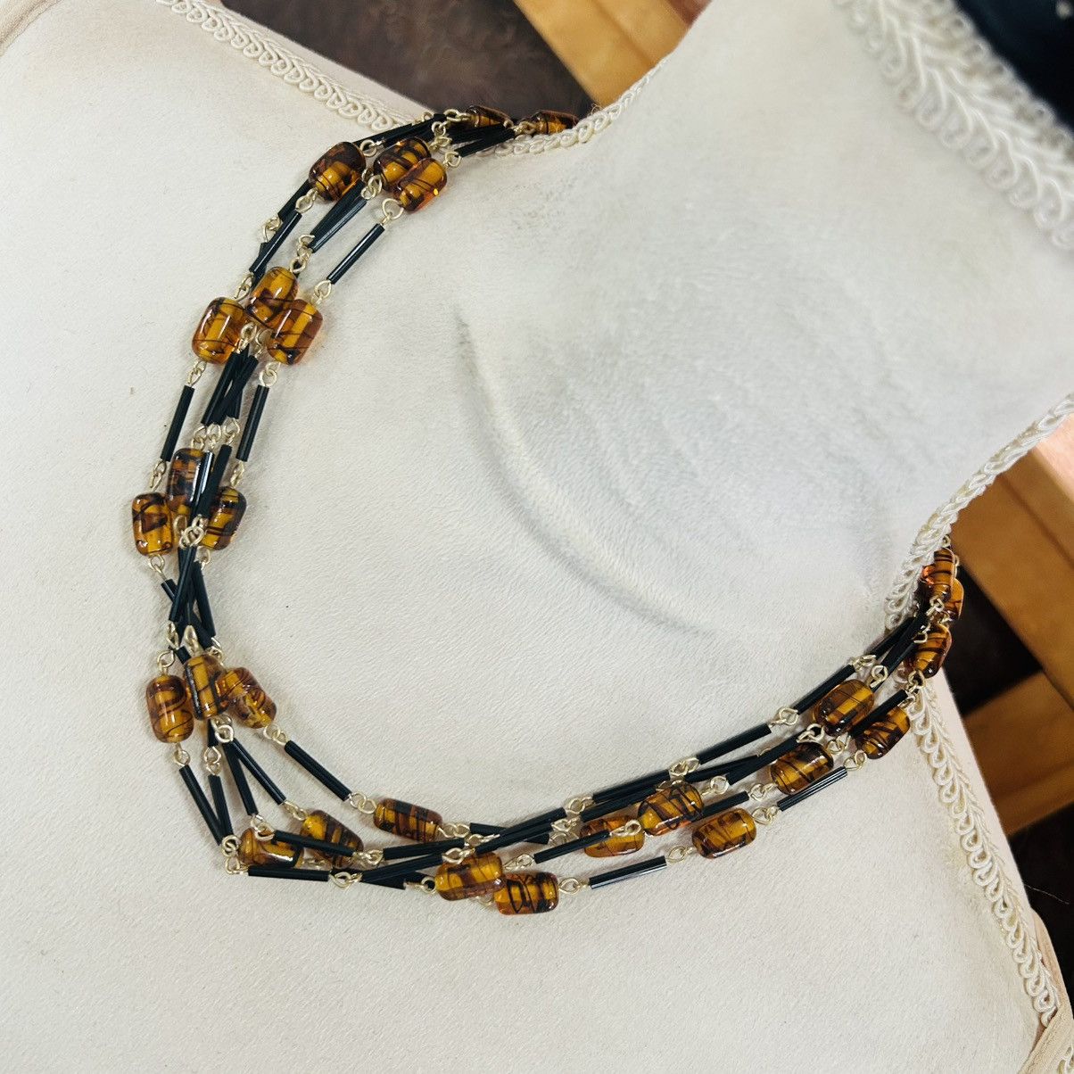 Vintage Vintage 70s-80s multi strand glass bead necklace Size ONE SIZE - 1 Thumbnail