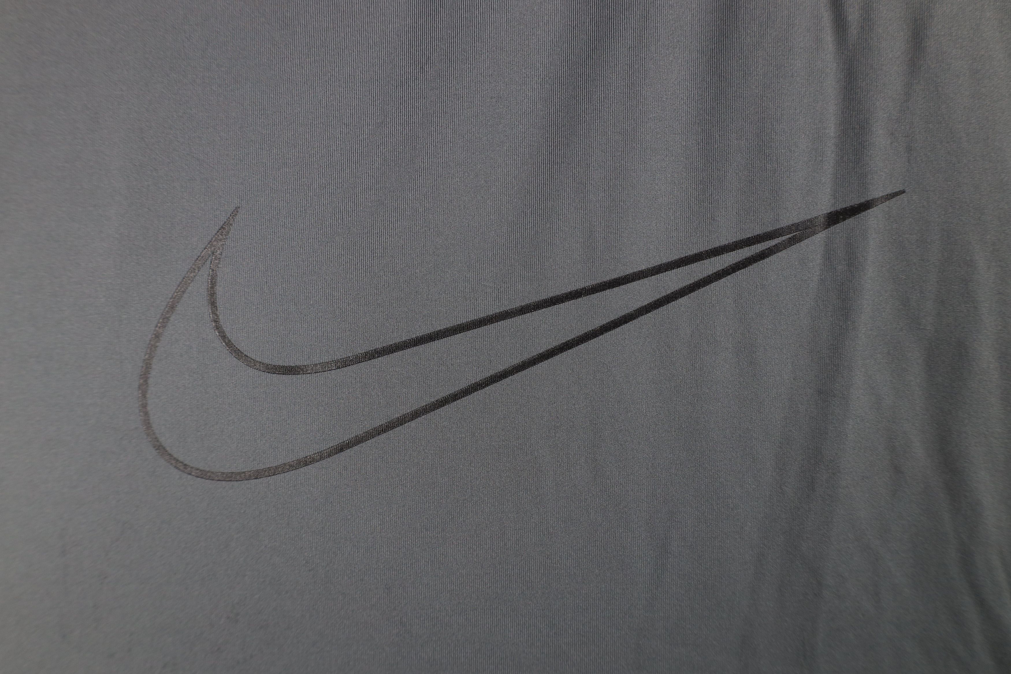 Nike Nike Pro Swoosh Logo Compression Sleeveless Training T-Shirt Size US L / EU 52-54 / 3 - 4 Thumbnail
