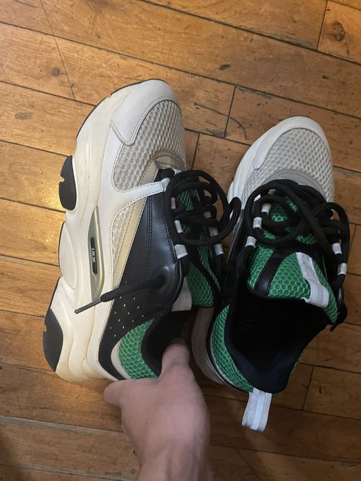 Dior Dior b22s Green Black and White | Grailed