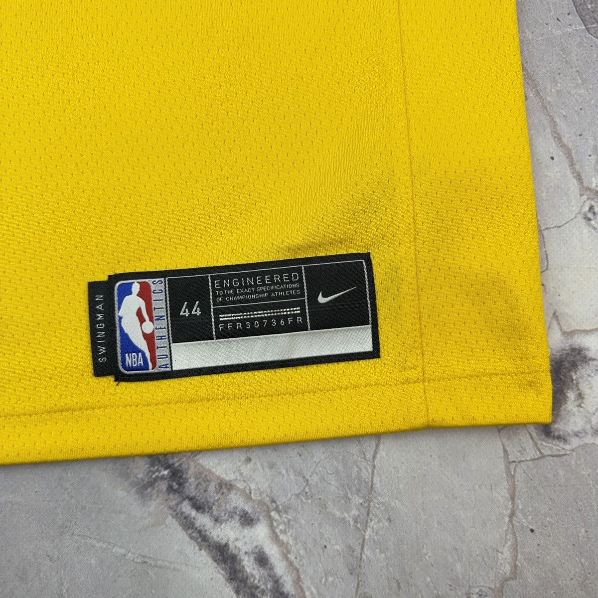 NBA × Nike Nike Swingman Los Angeles Lakers LeBron James #23 Jersey M Size US M / EU 48-50 / 2 - 8 Thumbnail