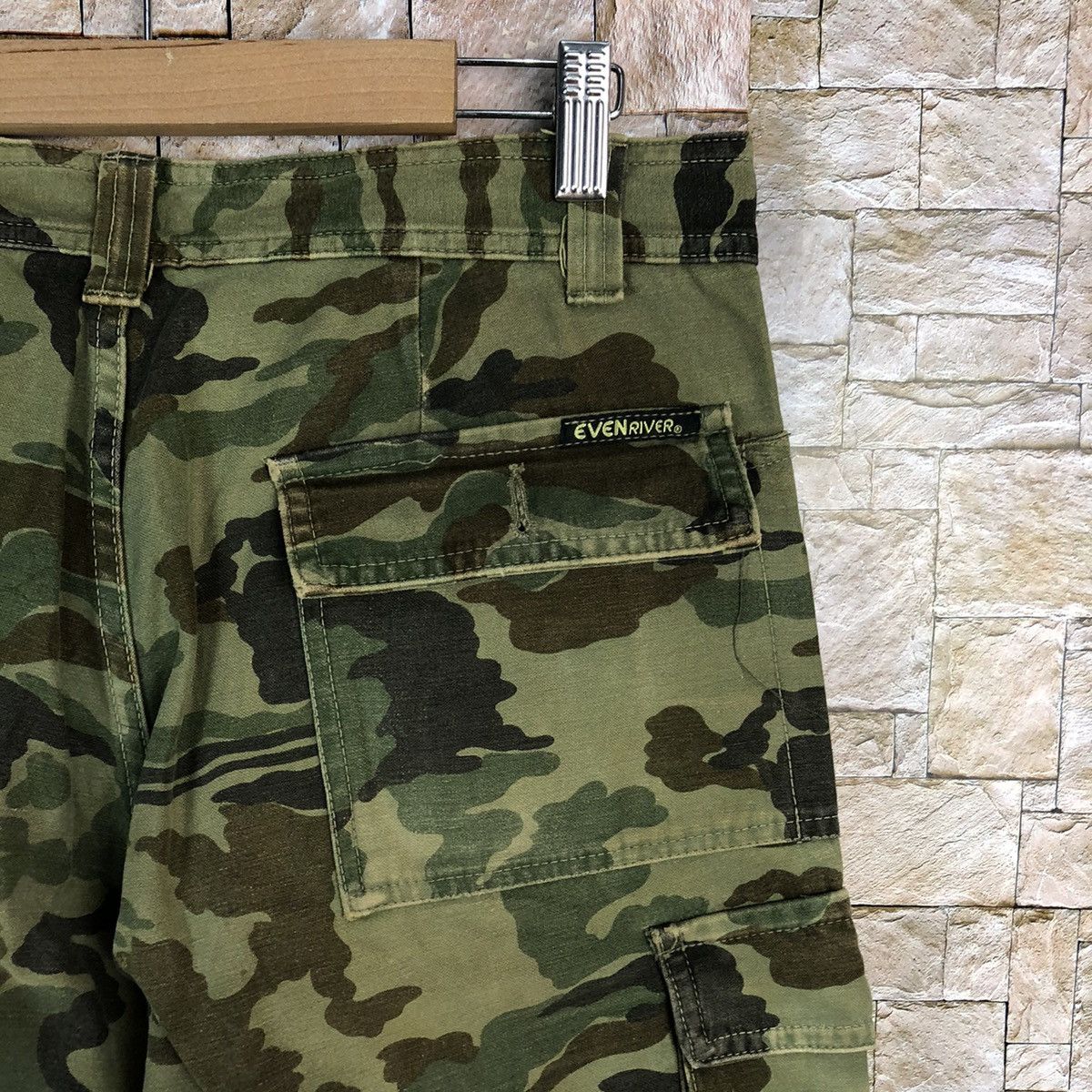 Japanese Brand Even River Green Camo Cargo Multipocket Pants #A625 Size US 31 - 20 Thumbnail