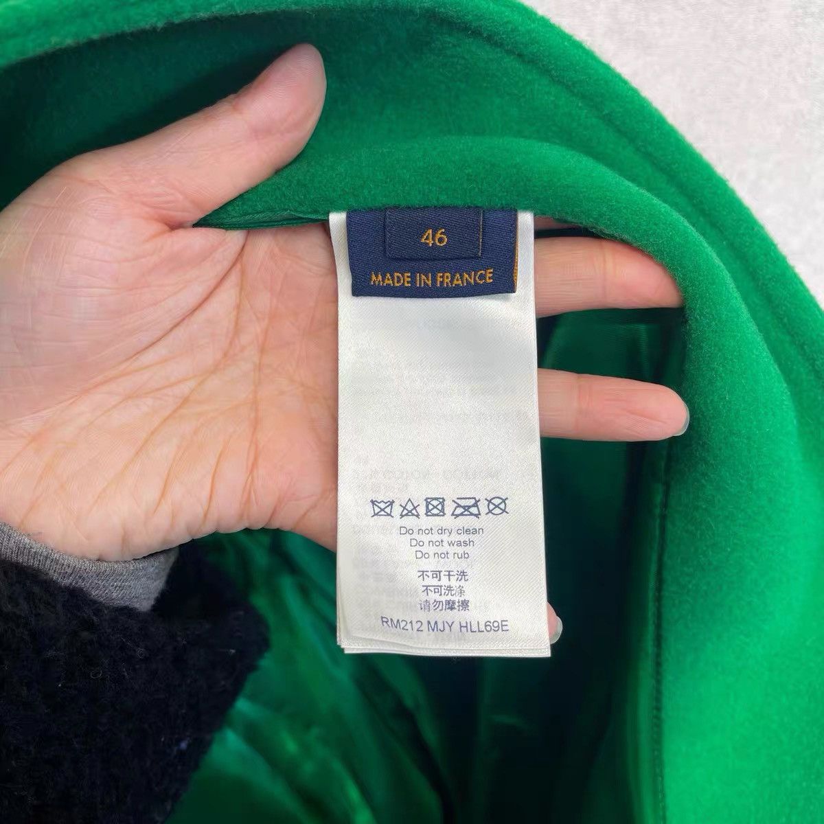 Louis Vuitton Louis Vuitton Green Embroidered Logo Varsity Jacket. Size US S / EU 44-46 / 1 - 4 Thumbnail