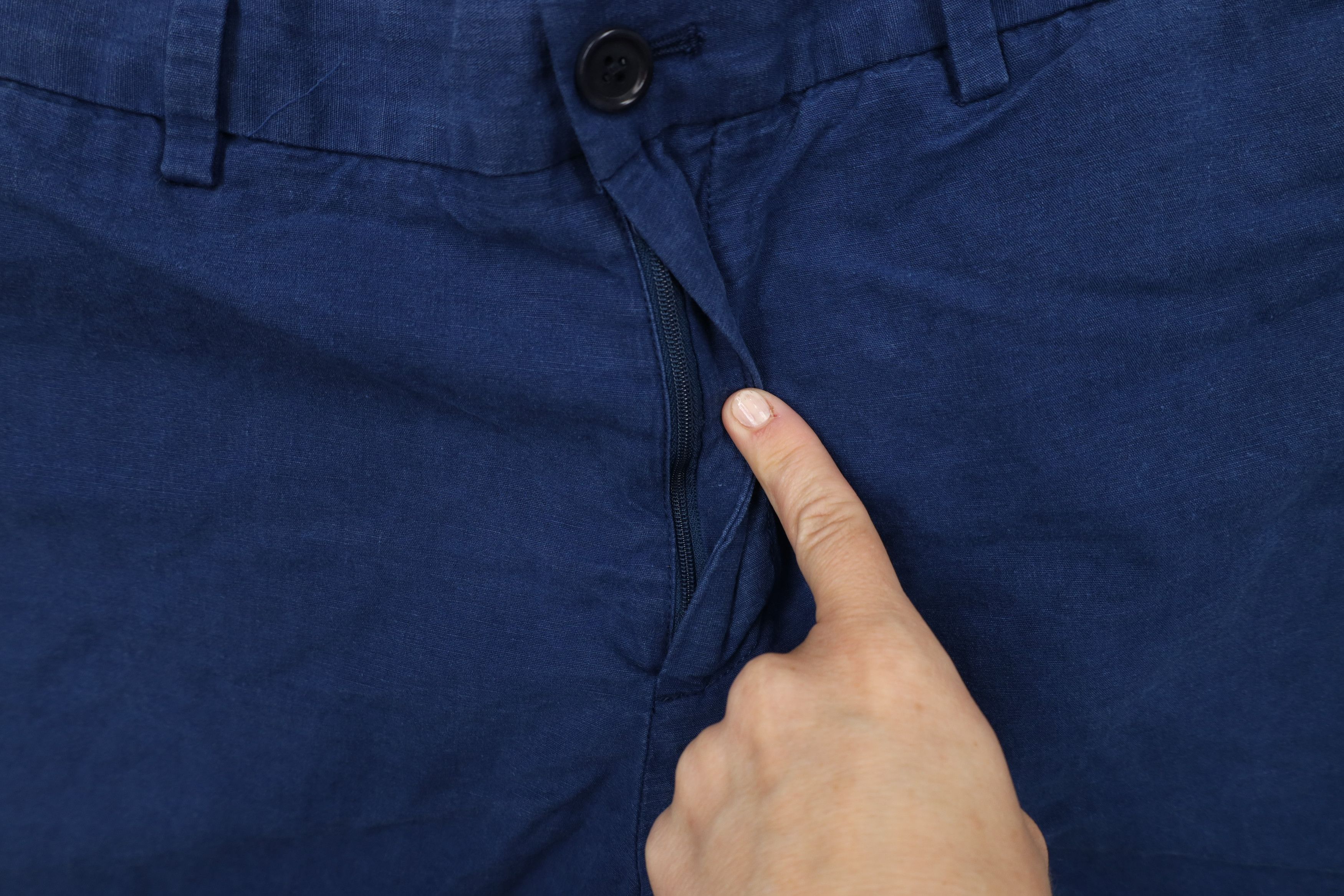 Banana Republic Banana Republic Blend Aiden Above Knee Chino Shorts Blue Size US 36 / EU 52 - 5 Thumbnail