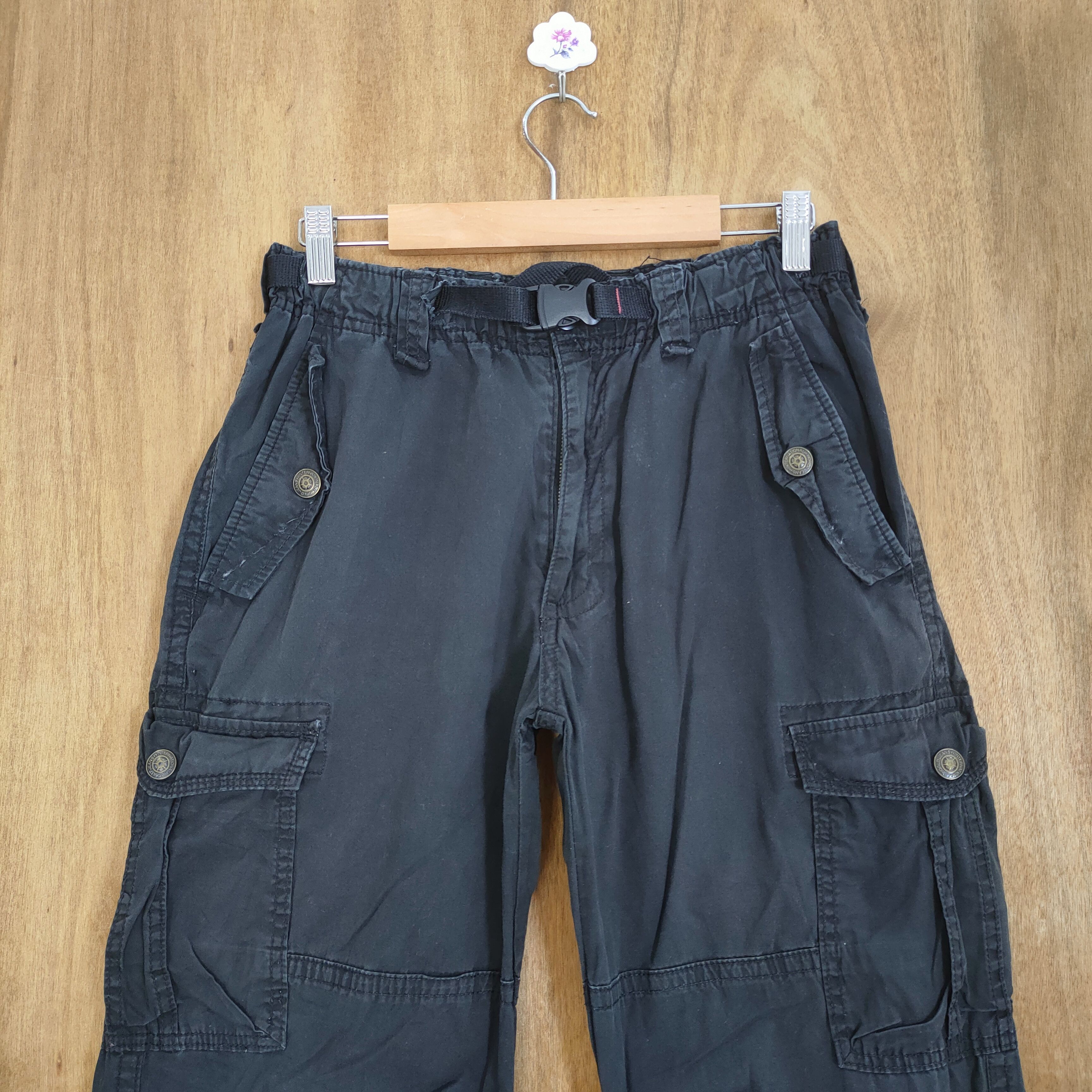 Japanese Brand JAPANESE BRAND FADED BLACK CARGO PANTS Size US 26 / EU 42 - 2 Thumbnail