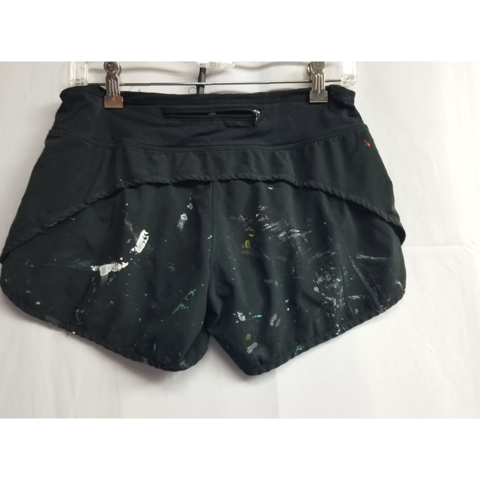 Lululemon Lululemon Women's Running Shorts Lined Black Size 4 Athletic Pockets Elastic Waist Graphic/Paint Stains - See Paint Stains Size 27" / US 4 / IT 40 - 2 Thumbnail
