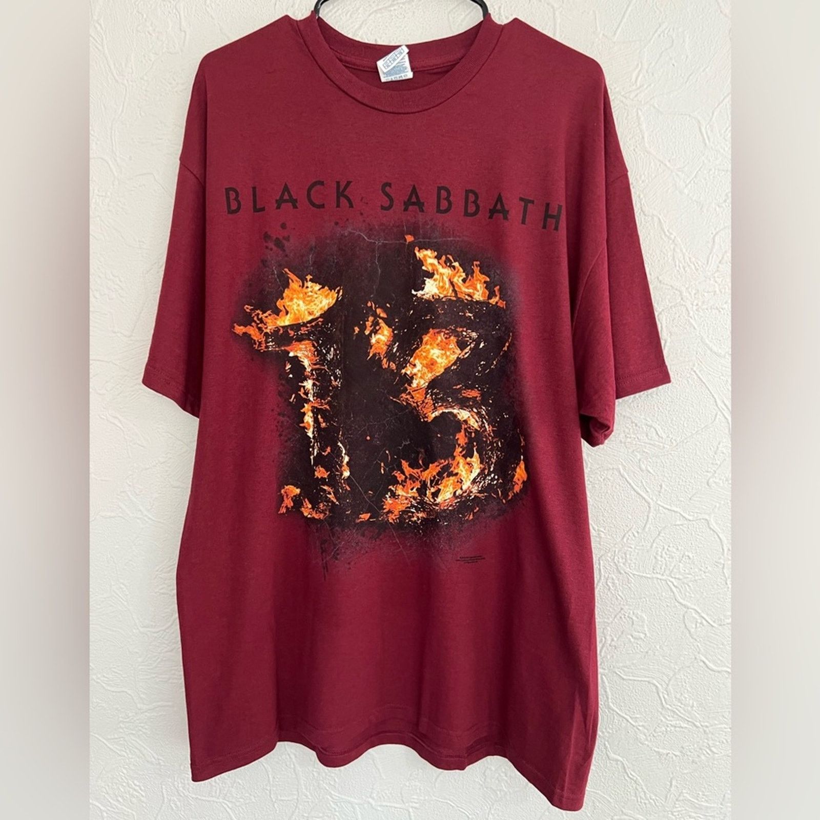 Delta 2013 BLACK SABBATH 13 FIRE CONCERT BAND SHIRT MENS SZ XL NEW Size US XL / EU 56 / 4 - 1 Thumbnail