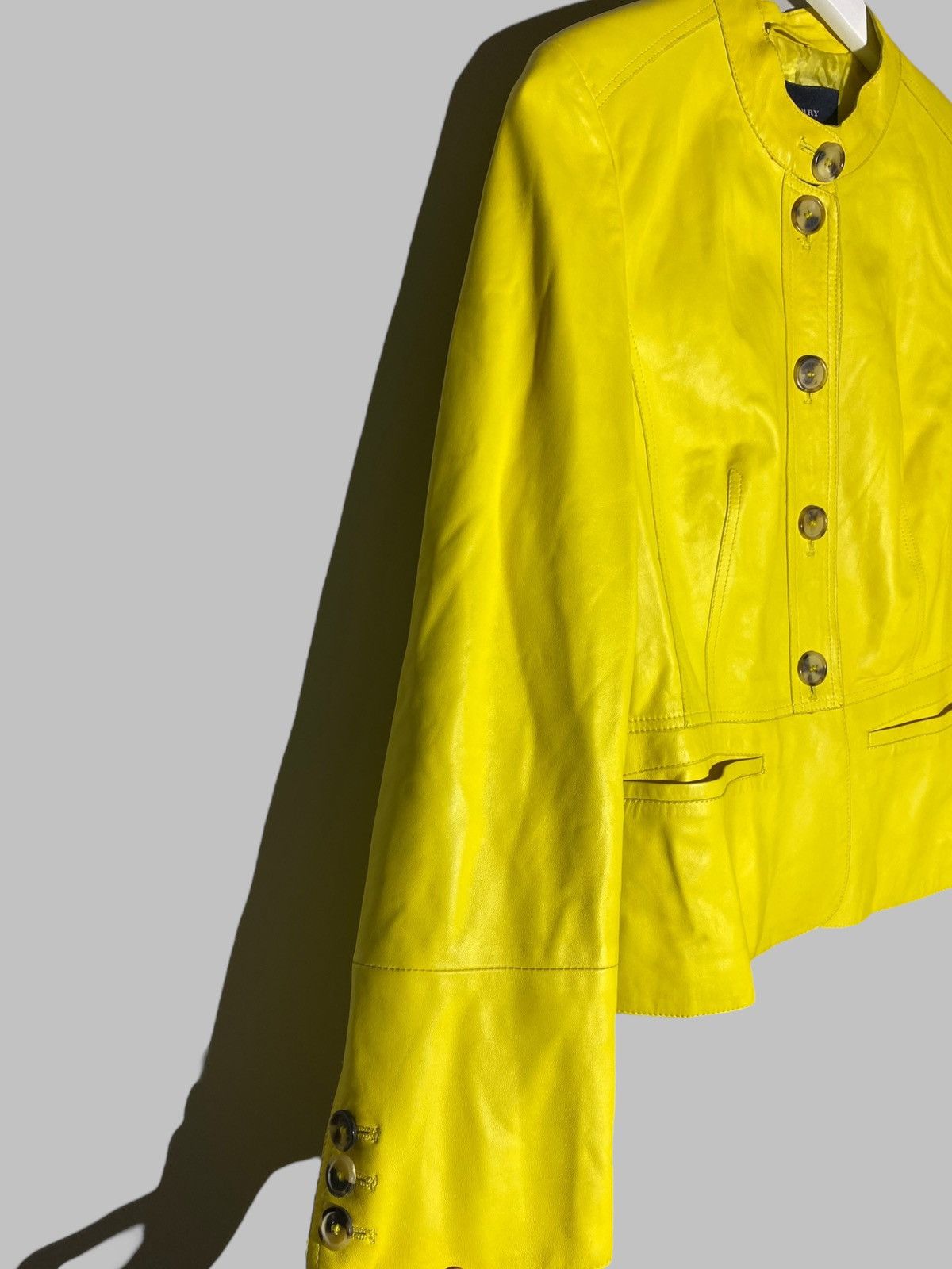 Burberry Vintage Burberry London Yellow Women’s Leather Jacket Size M / US 6-8 / IT 42-44 - 8 Thumbnail