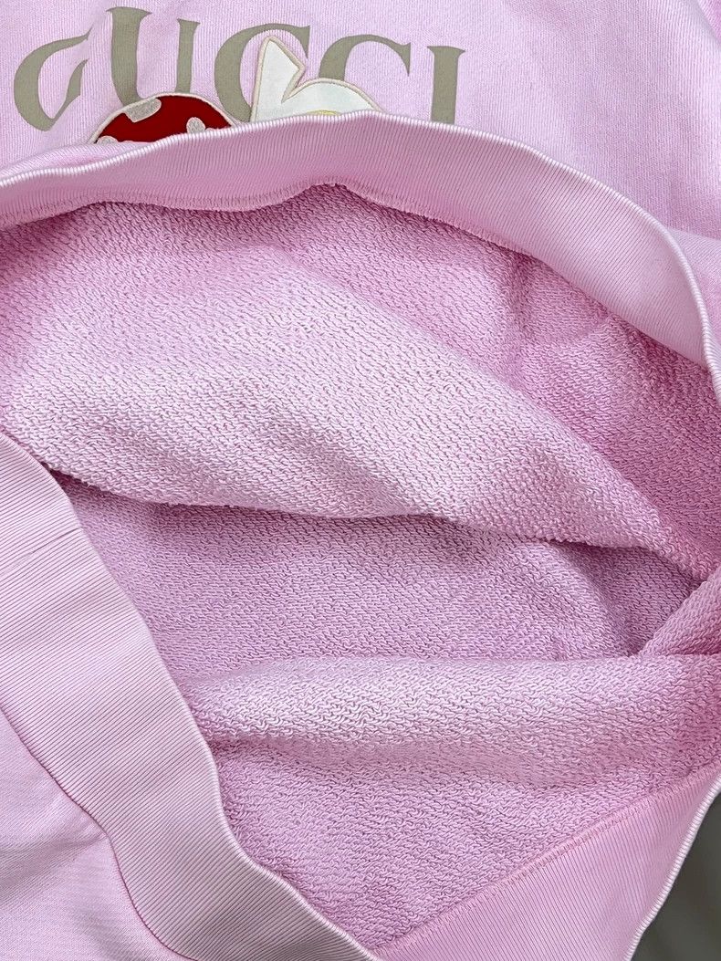 Gucci Gucci Pink strawberry sweatshirt 2502-Nextarrow Size US M / EU 48-50 / 2 - 3 Thumbnail