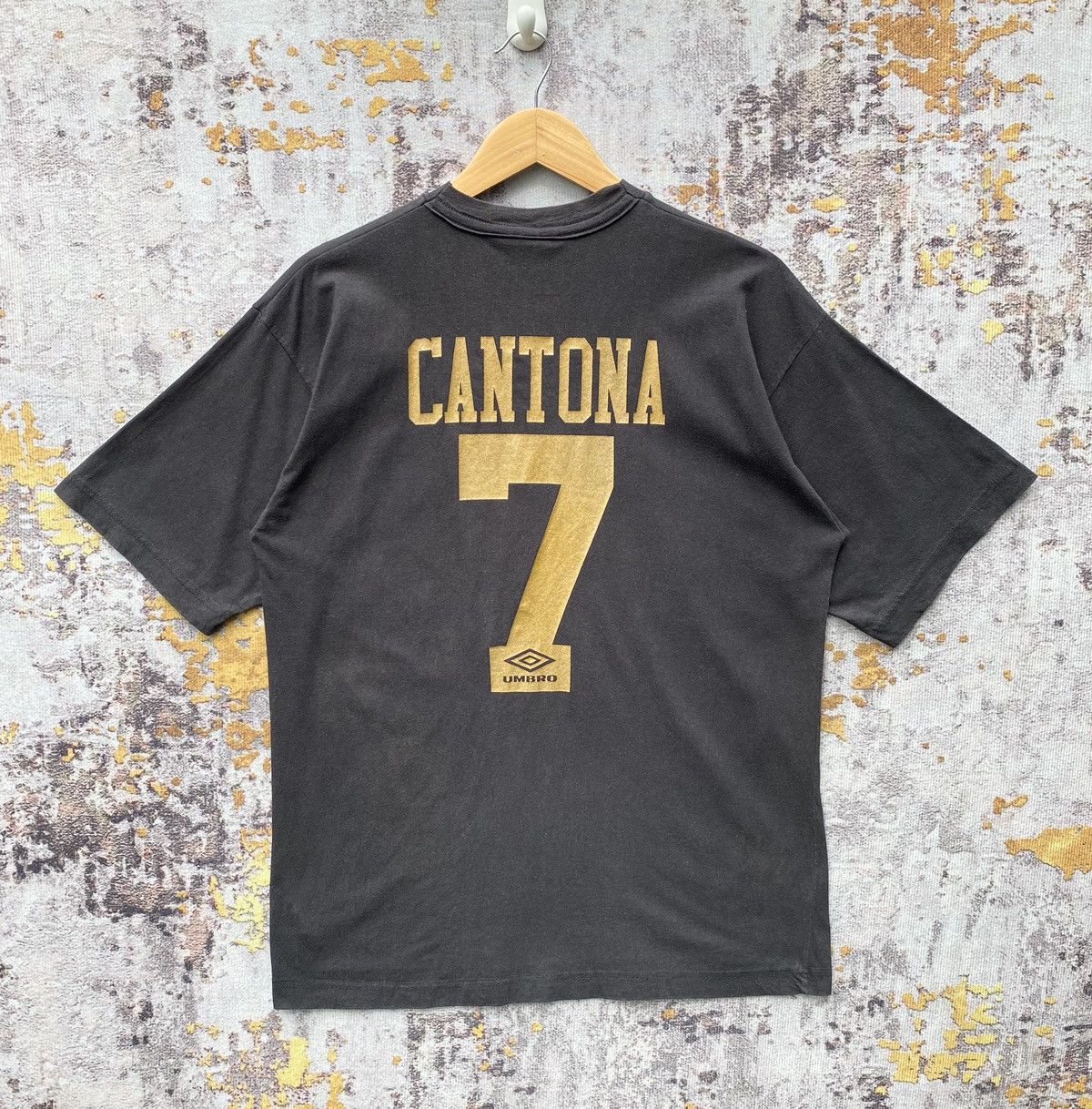 Umbro Vintage Umbro Pure Gold Cantona FC Manchester United Shirt Size US M / EU 48-50 / 2 - 2 Thumbnail