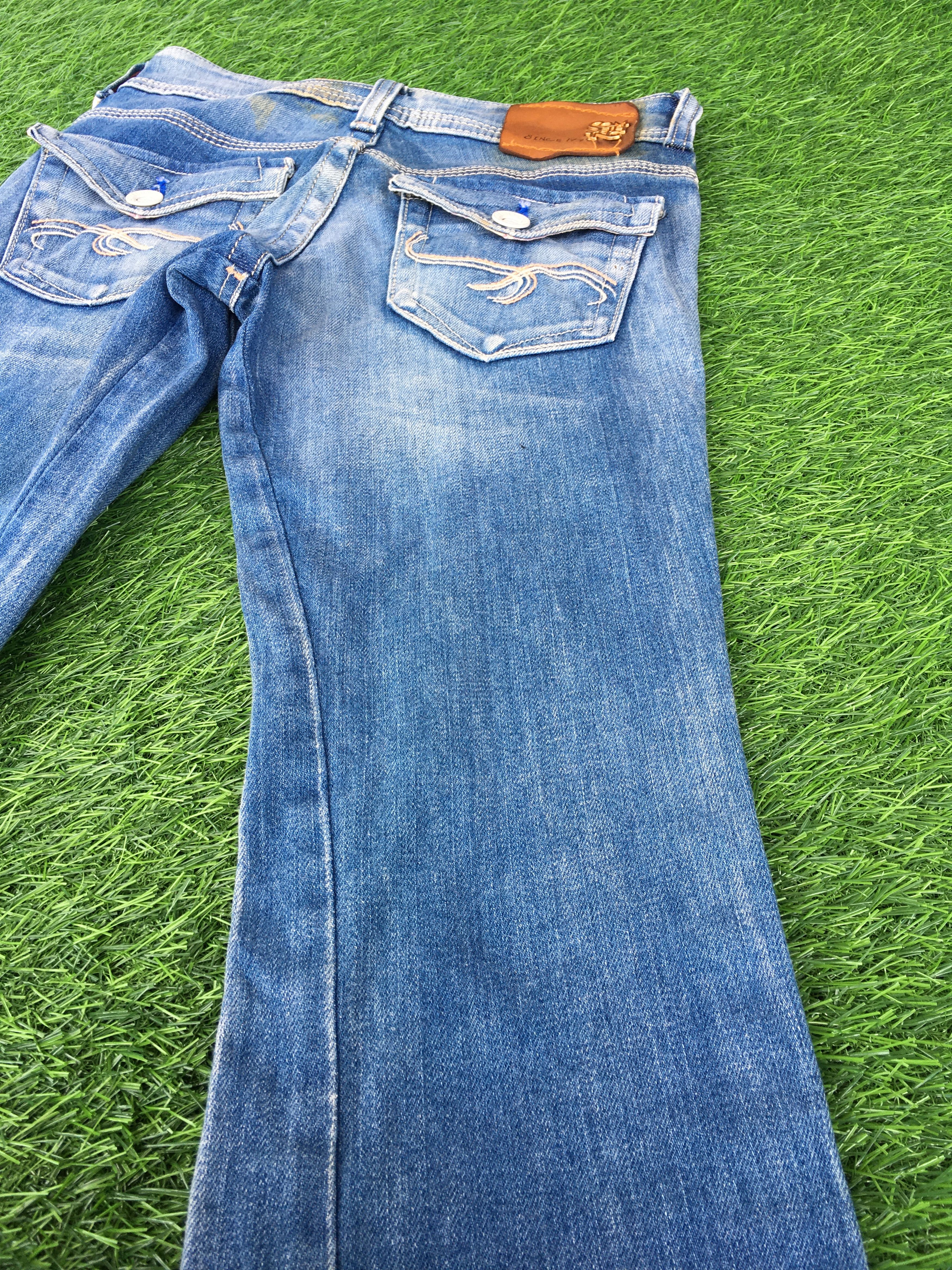 Japanese Brand Japanese Low Rise Bootcut Jeans D-1062 Size 24" / US 00 / IT 34 - 7 Thumbnail