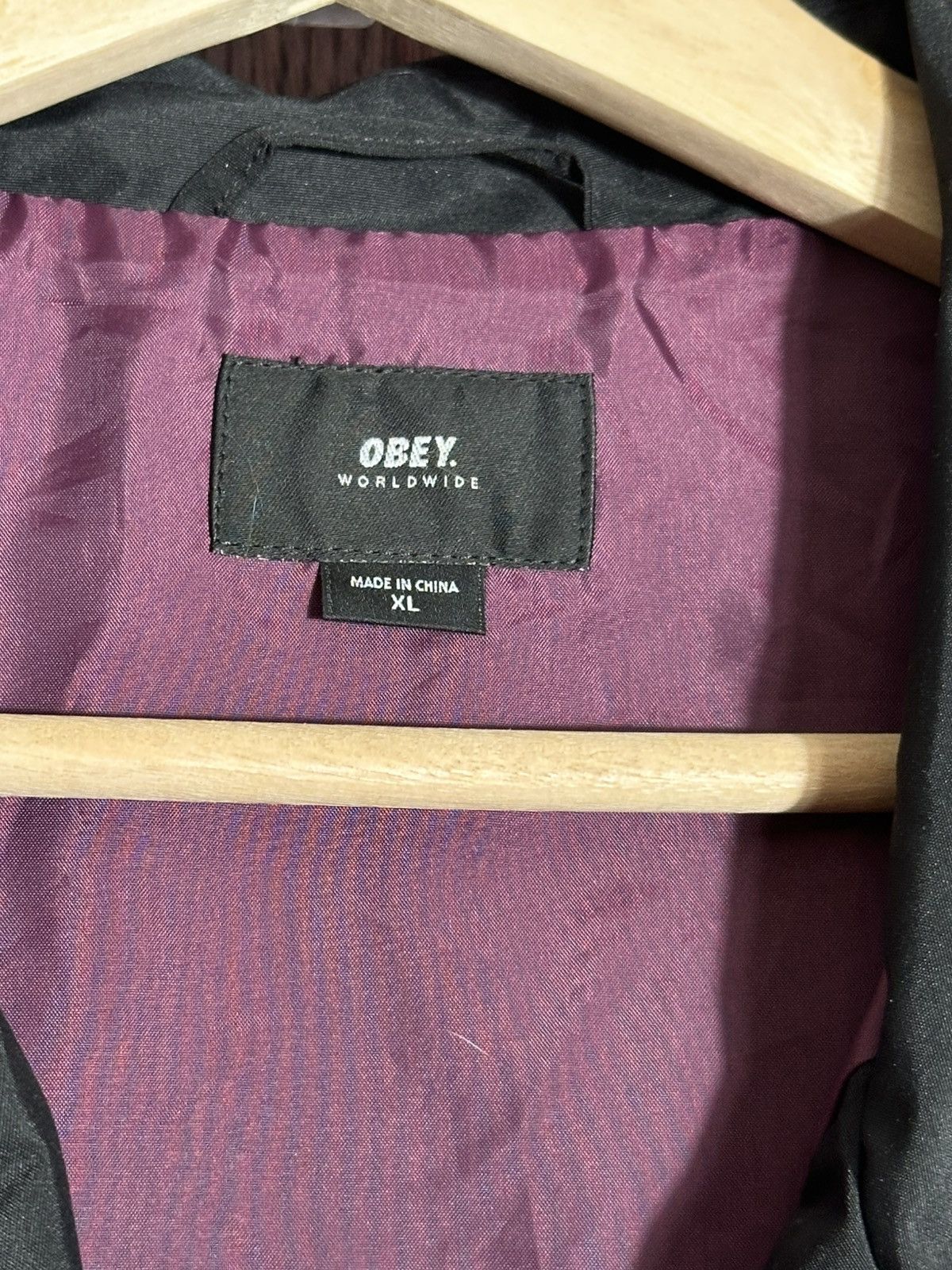 Obey OBEY Clothing Coaches Jacket Black Burgundy Lined w Icon Pin Size US XL / EU 56 / 4 - 2 Thumbnail