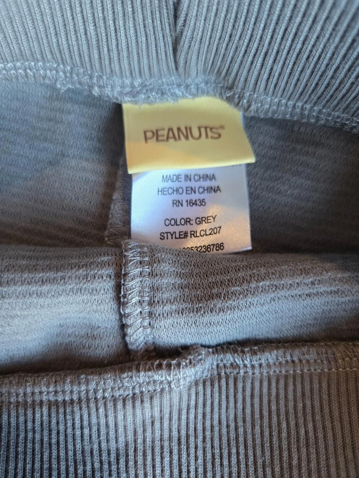 Peanuts Peanuts Snoopy Outfit Boys Sweatpants and Sweatshirt NWT Size ONE SIZE - 5 Thumbnail