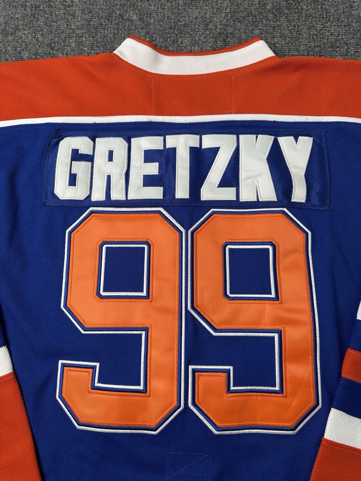 NHL Mens Jersey CCM Edmonton Oilers #99 Wayne Gretzky Size 50 XL Size US XL / EU 56 / 4 - 3 Thumbnail