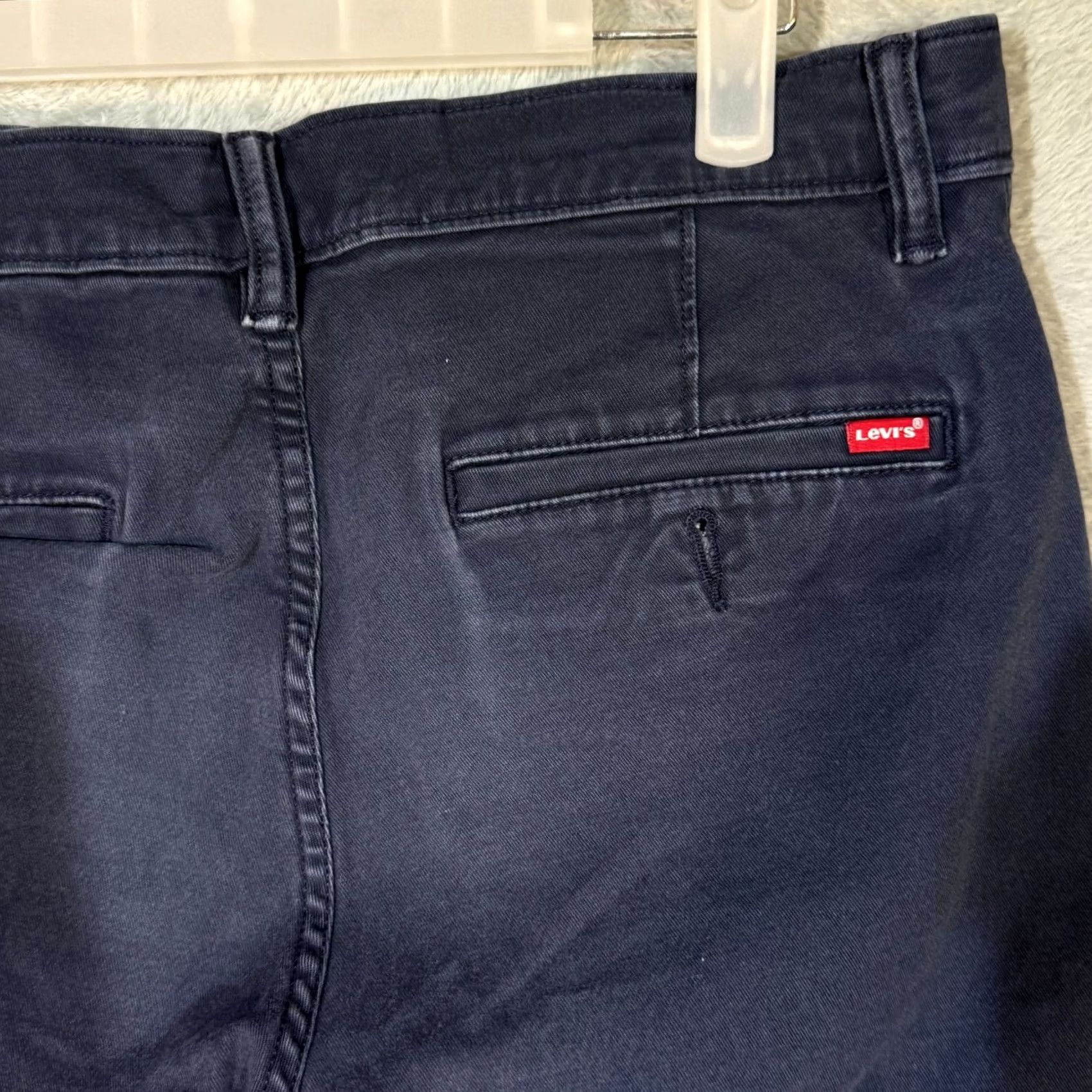 Levi's Levi’s 552 Jeans Mens 28x30 Blue Denim Mid Rise Straight Leg Medium Wash Size US 28 / EU 44 - 7 Thumbnail