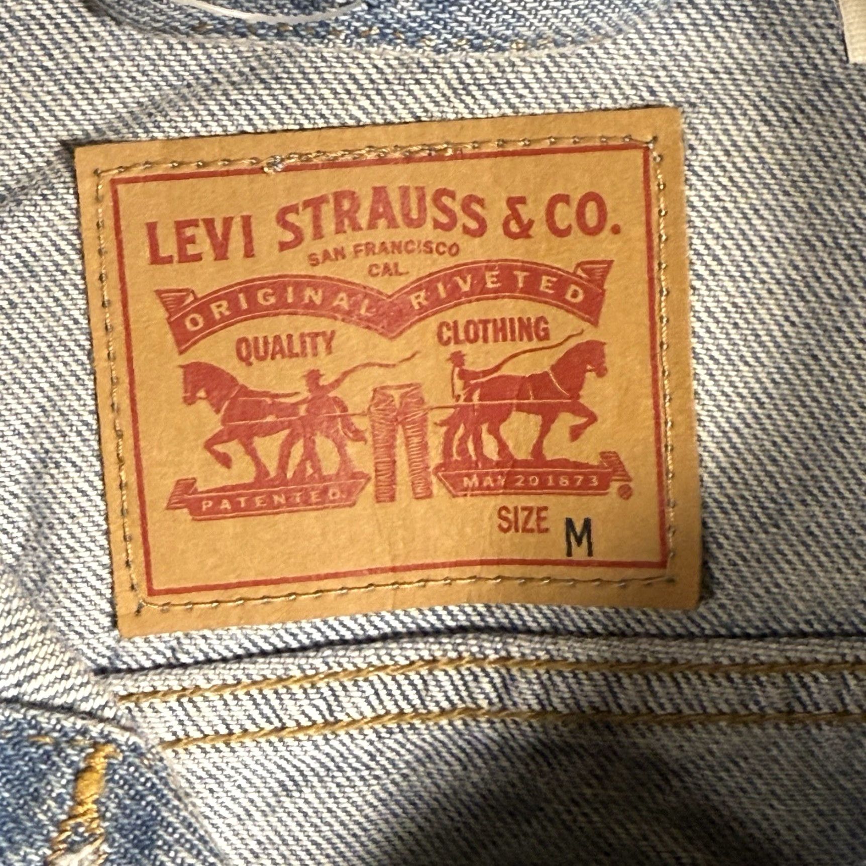 Levi's Levi's Original Trucker Jacket Women Medium Blue Cotton Denim New With Tags Jacket Women M Blue Levi's Trucker Vintage? Size M / US 6-8 / IT 42-44 - 3 Thumbnail