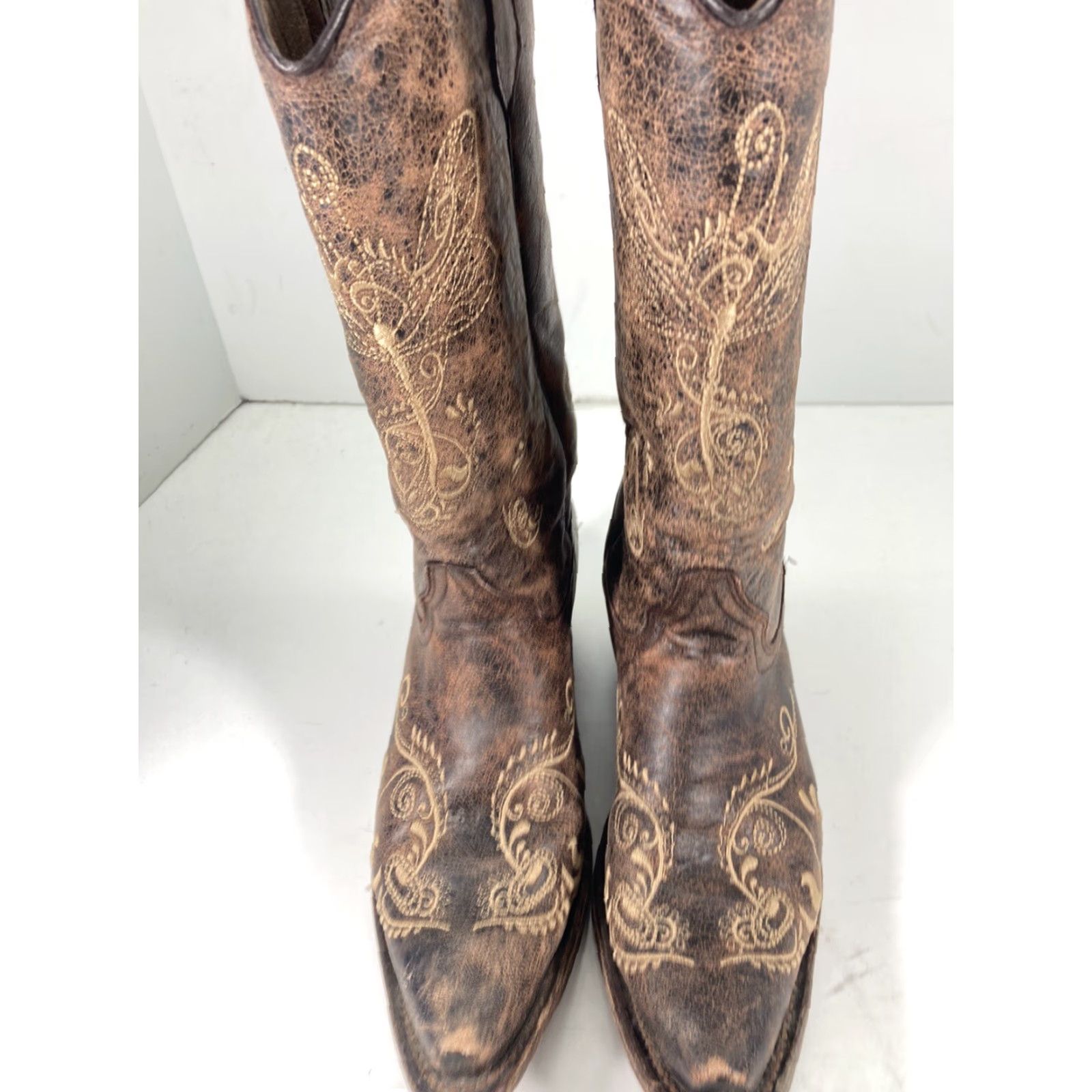 Vintage VINTAGE Circle G Boots Women 7.5 M Brown Leather Floral Western Wedding Snip Toe 5001 Size US 8 / IT 38 - 2 Thumbnail