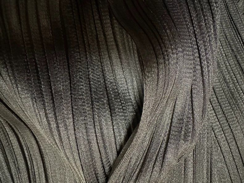 Issey Miyake Issey Miyake Black pleated short skirt Size 42" / US 20 - 2 Thumbnail