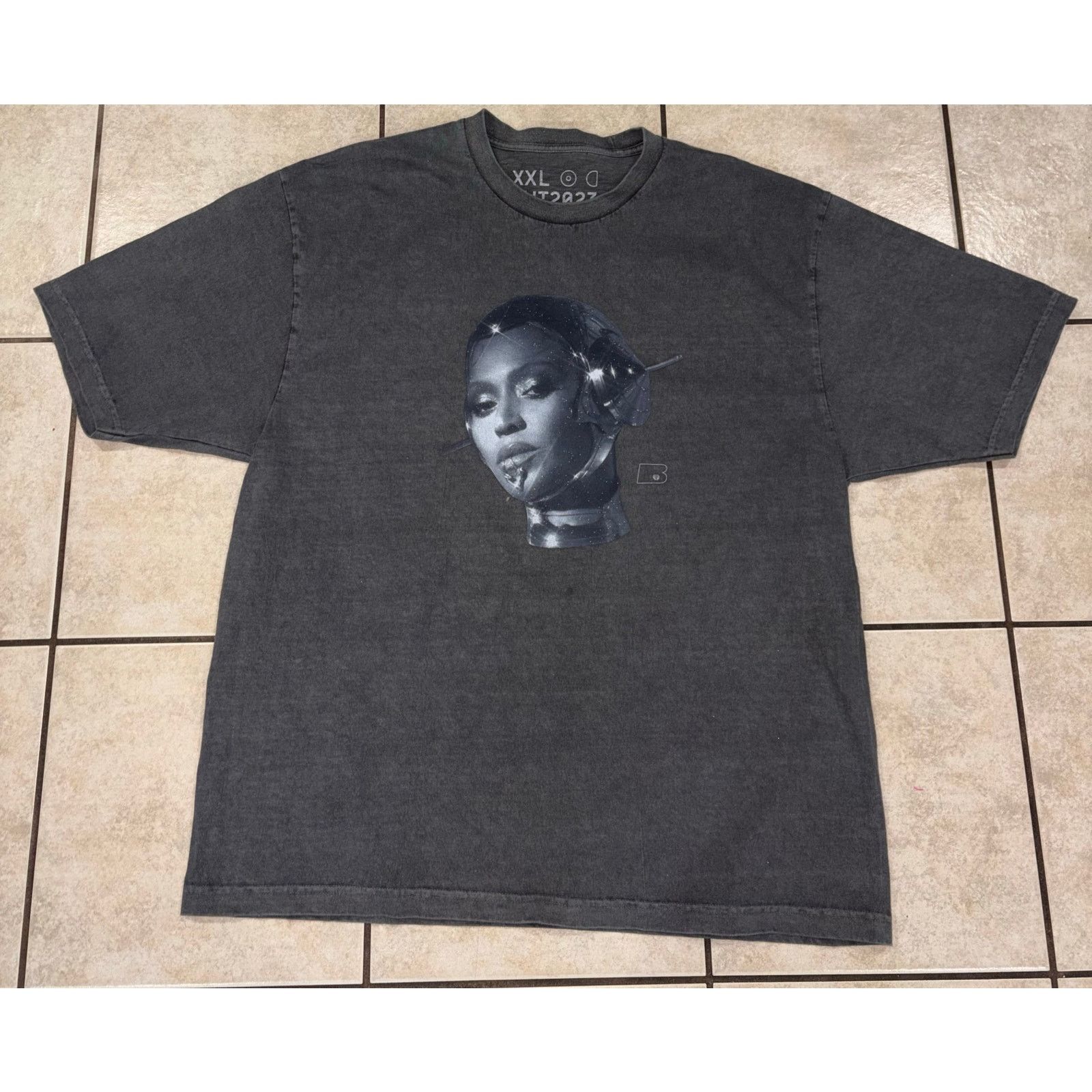 Beyonce Beyoncé official Unique t renaissance tour reflective 3M Size XXL / US 16-18 / IT 52-54 - 1 Thumbnail