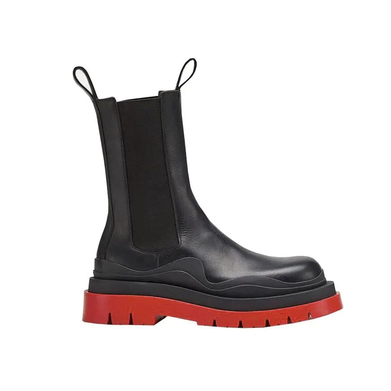 o1bcso1str0225 Tire Boots in Black & Red
