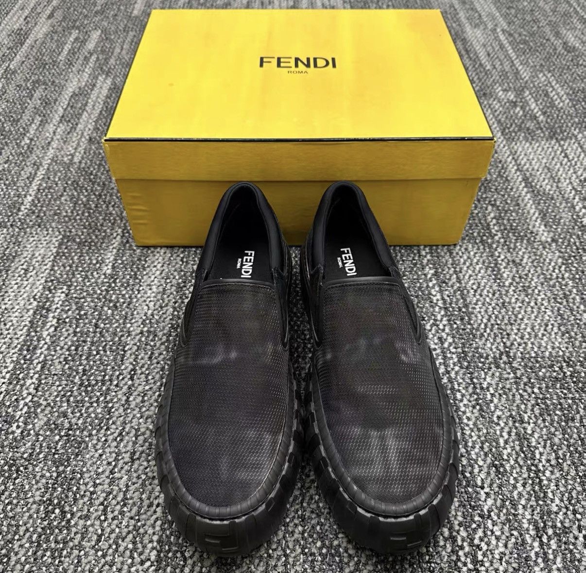Fendi Fendi Force FF Monogram Slip-On Casual Shoes J41 Size US 7 / EU 40 - 2 Thumbnail