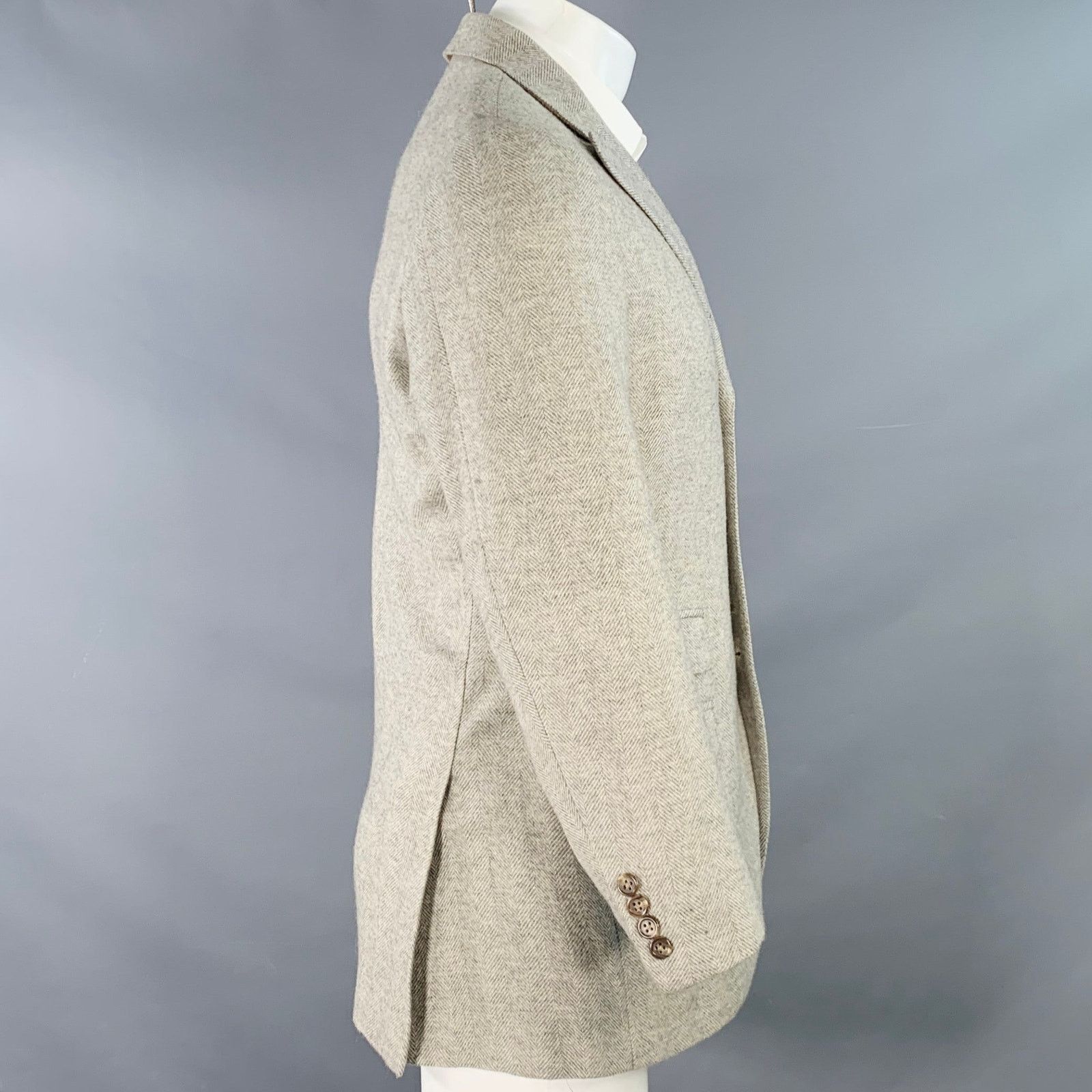 Ralph Lauren Grey Light Grey Herringbone Camel Hair Sport Coat Size 38R - 3 Thumbnail