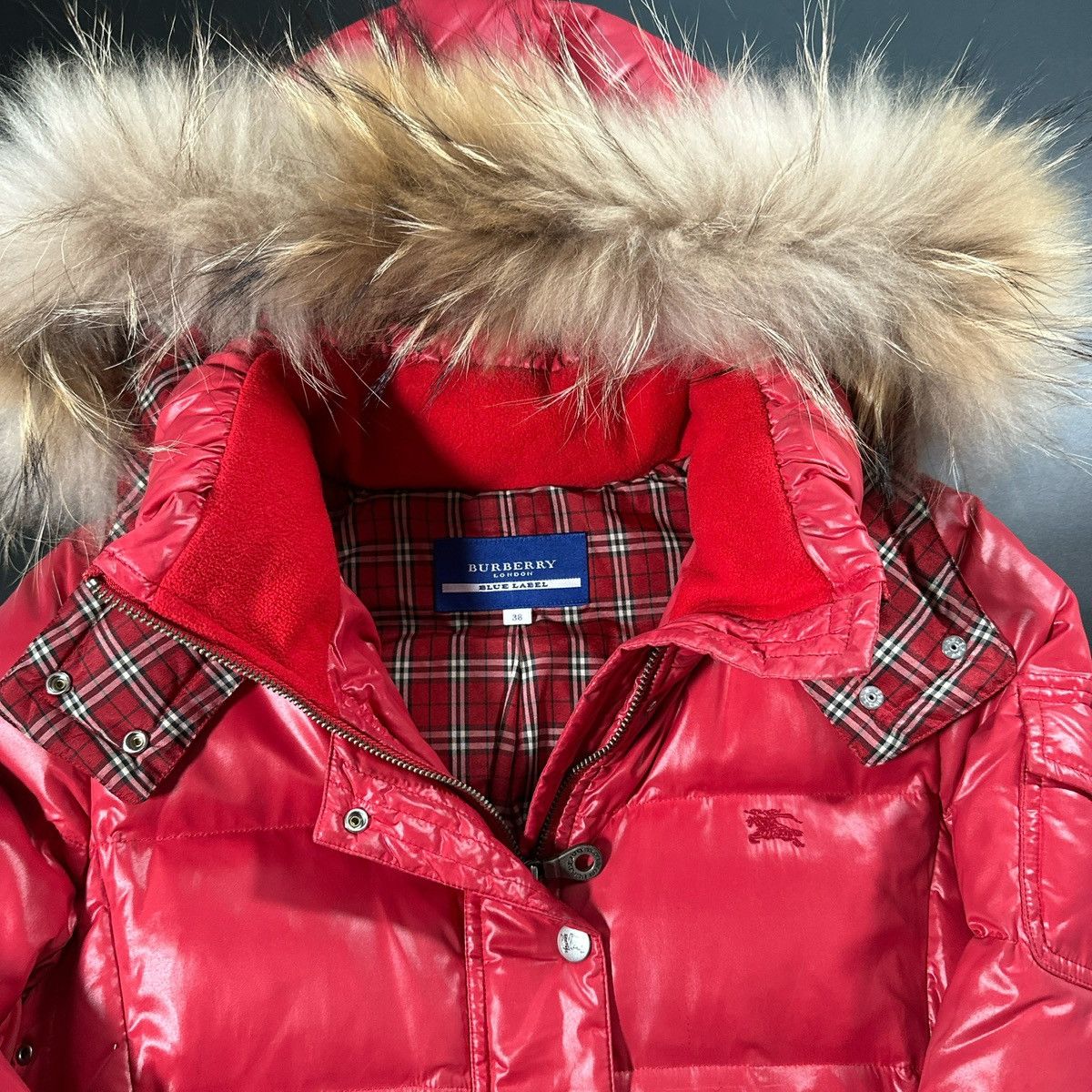 Burberry 00’s Burberry Fur Hood Down Puffer Jacket Size M / US 6-8 / IT 42-44 - 5 Thumbnail