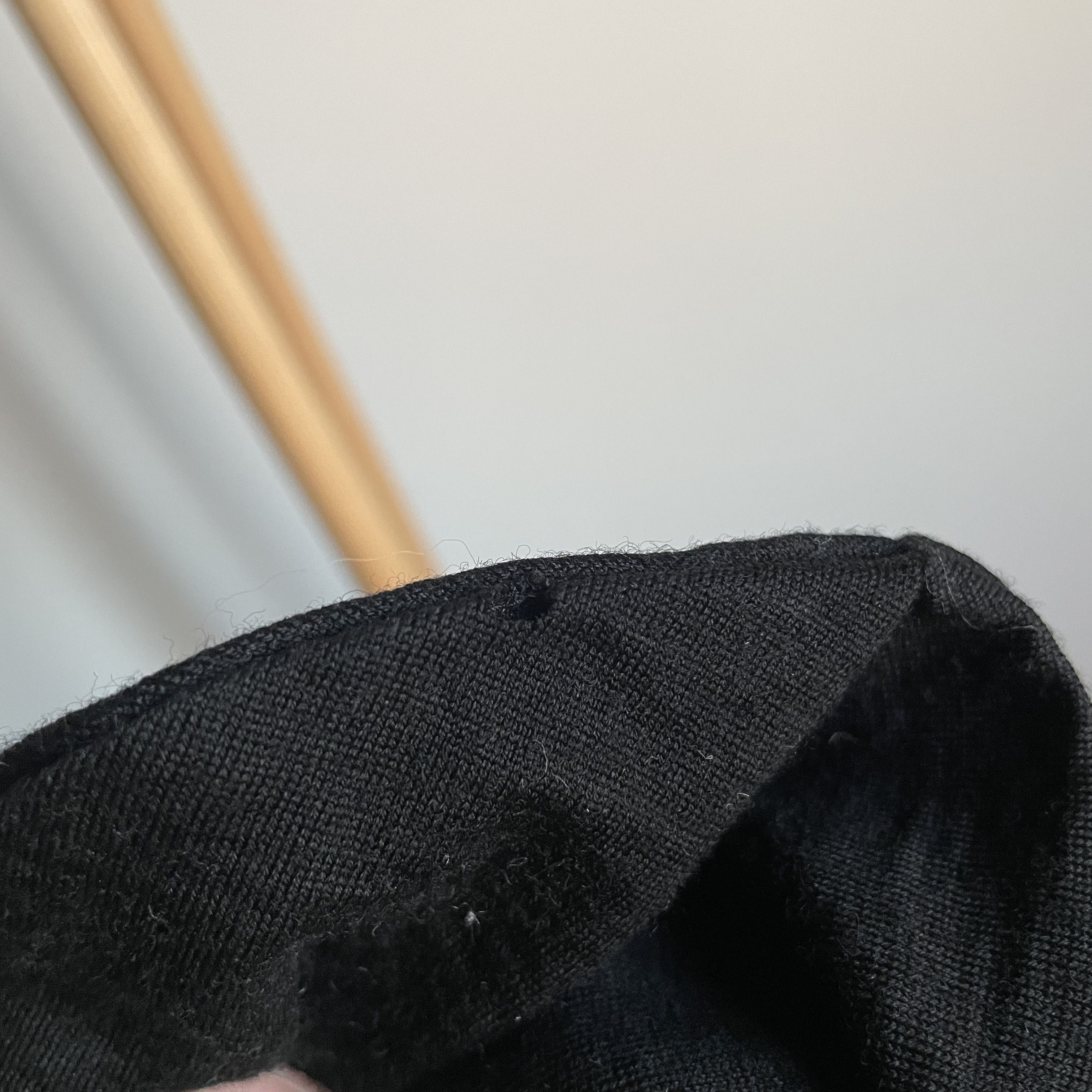 Comme des Garcons Comme des Garcons 2010 Pillow Padded Curved Sleeves Sweater Size S / US 4 / IT 40 - 11 Thumbnail