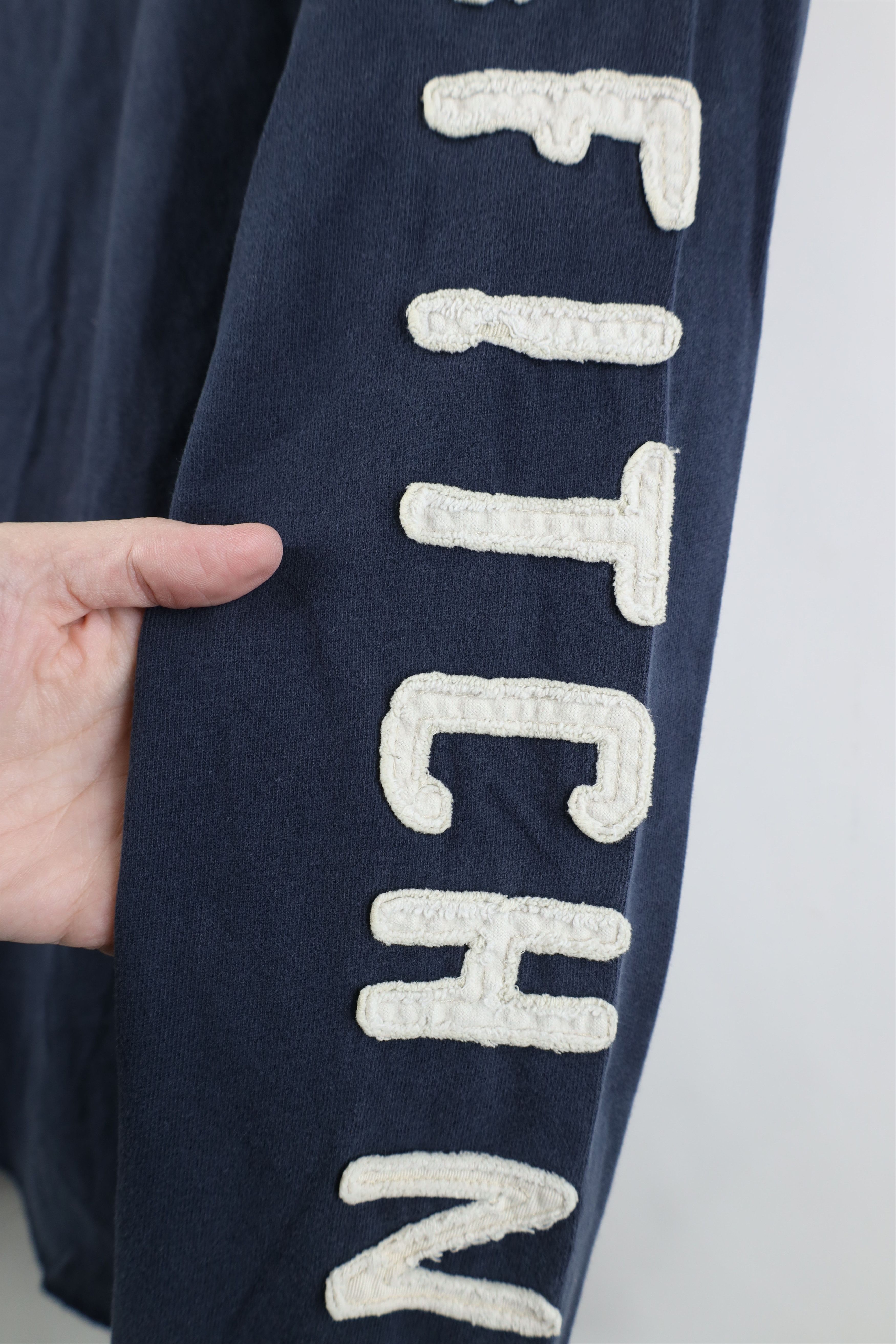 Abercrombie & Fitch Vintage Y2K Abercrombie & Fitch Long Sleeve T-Shirt Blue Size US L / EU 52-54 / 3 - 7 Thumbnail