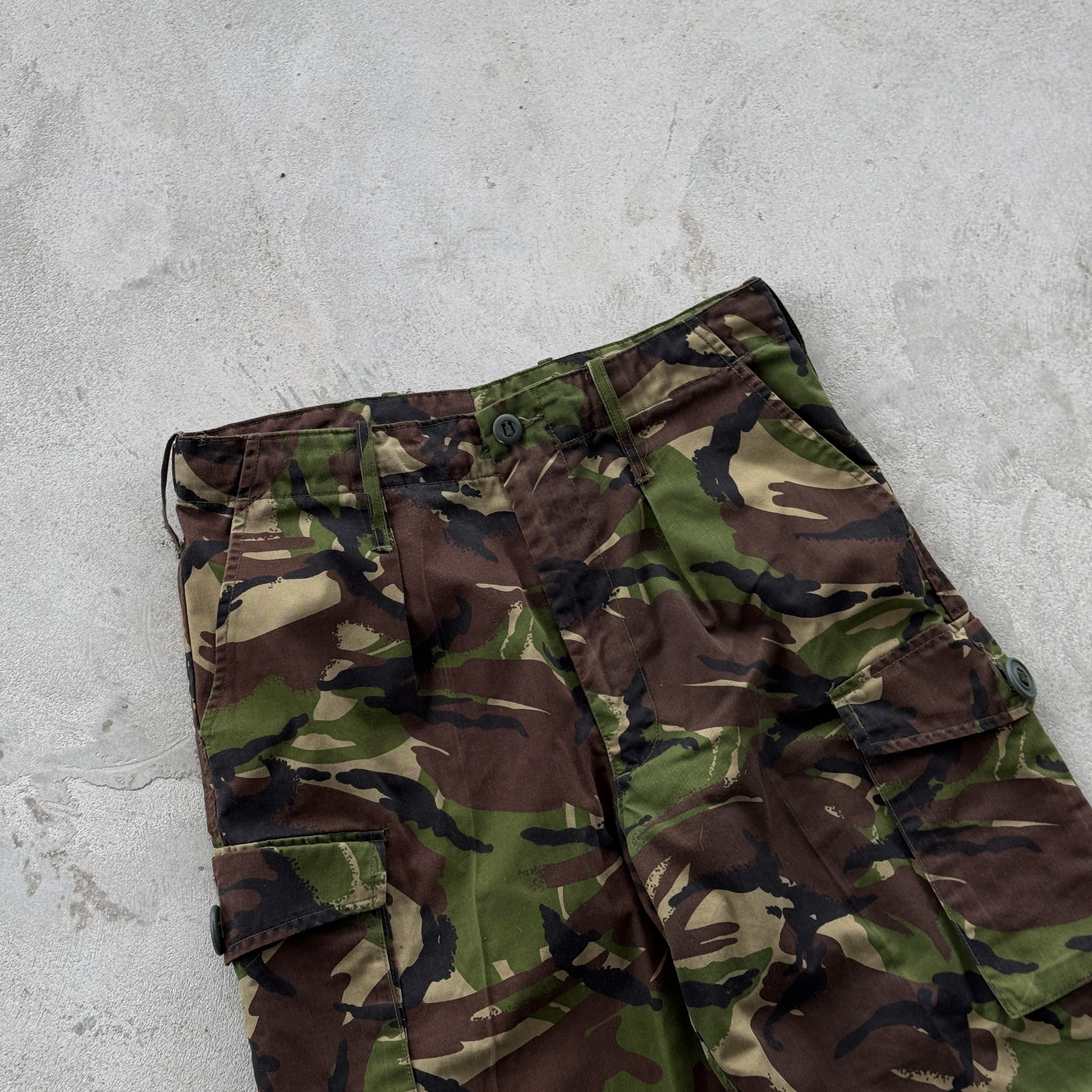 Vintage Vintage American Army Cargo Baggy Pants Size US 31 - 3 Thumbnail