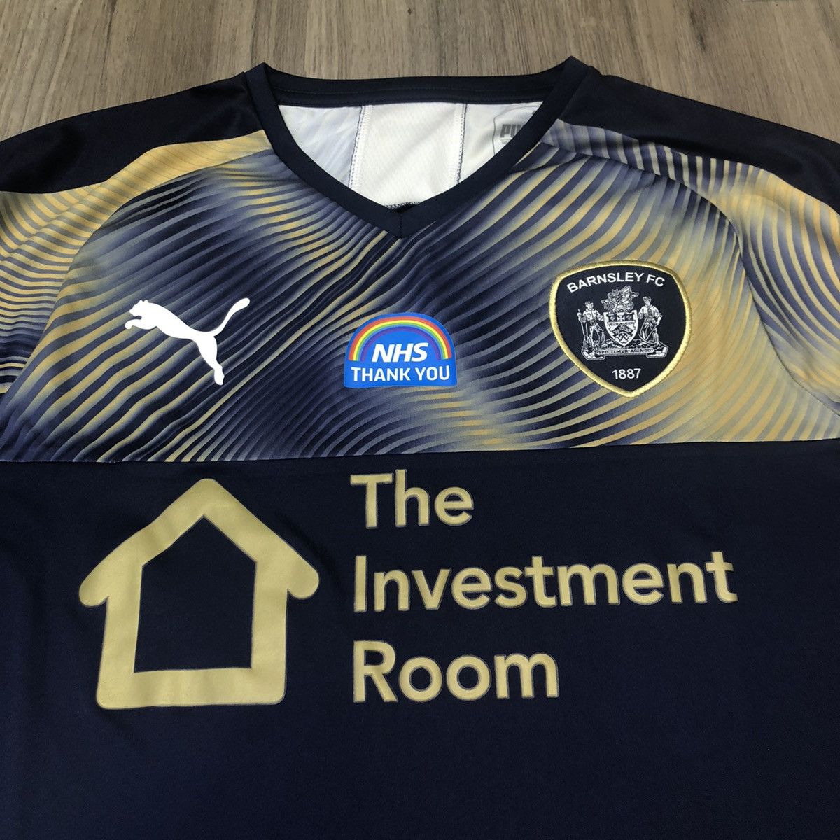 Puma Barnsley fc 19/20 away shirt Size US S / EU 44-46 / 1 - 3 Thumbnail