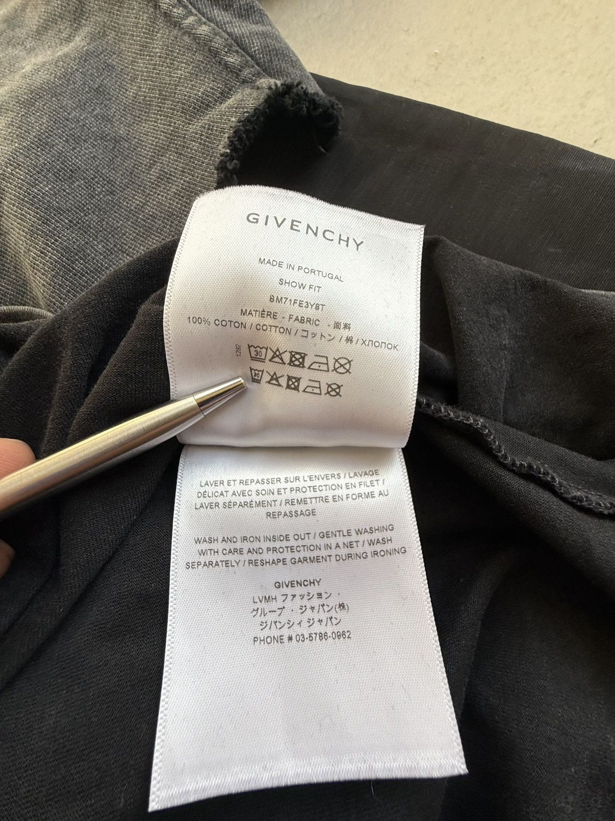 Givenchy Givenchy triple layered logo hoodie sweat crew T shirt grail Size US L / EU 52-54 / 3 - 24 Thumbnail