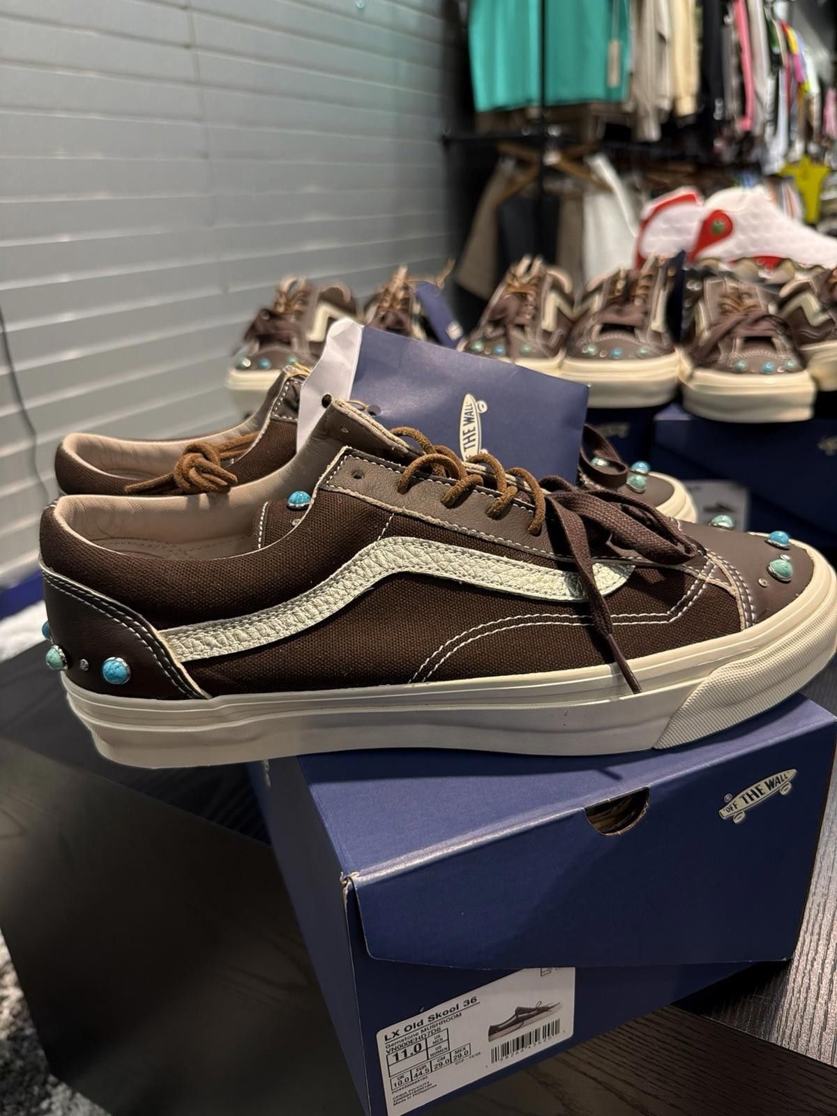 Vans Size 11 - Vans LX Old Skool 36 Gemstone Mushroom Mocha Size US 11 / EU 44 - 8 Thumbnail