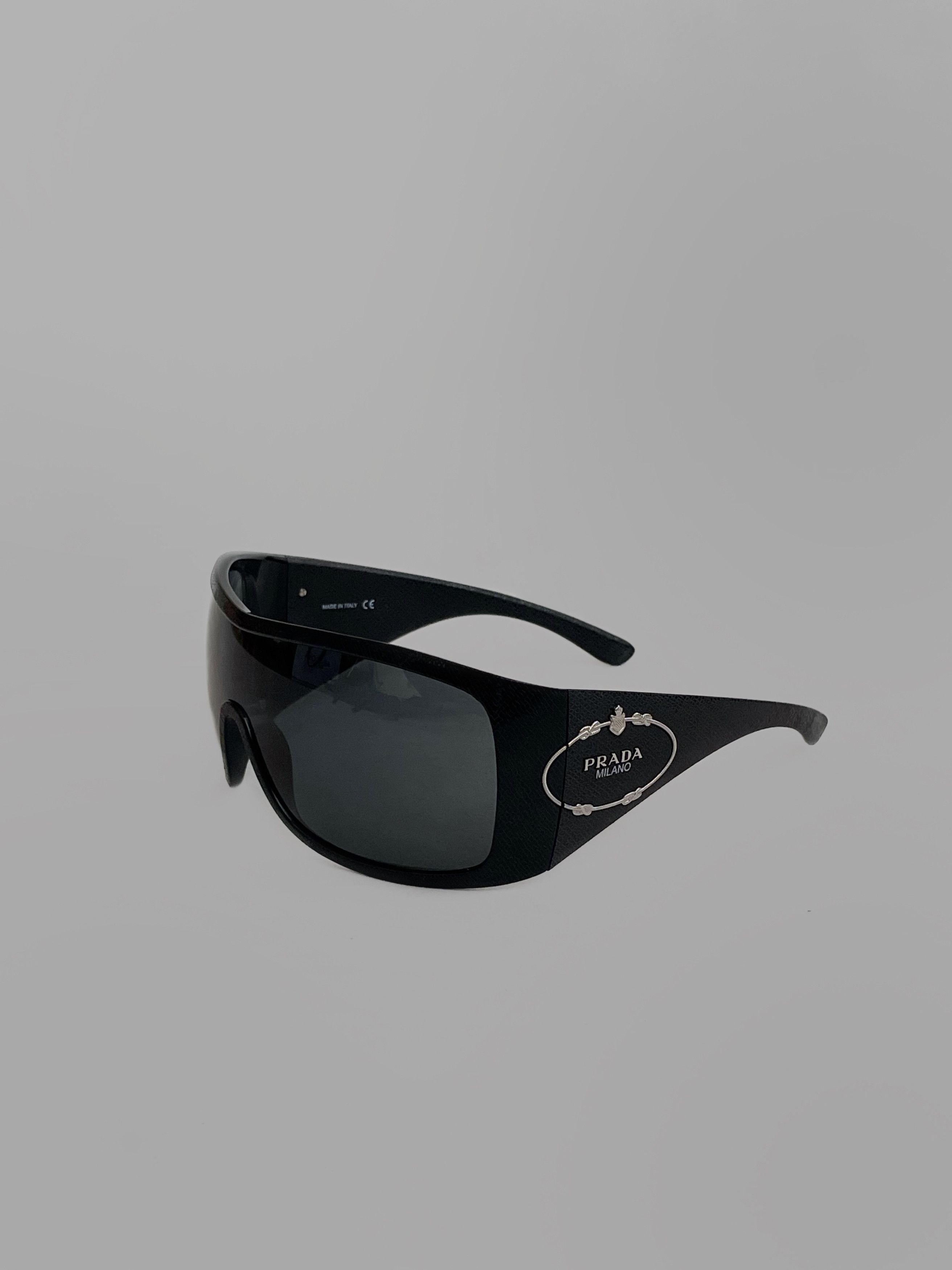 Prada Archive Prada Black Sunglasses Musk 2000s Size ONE SIZE - 1 Thumbnail