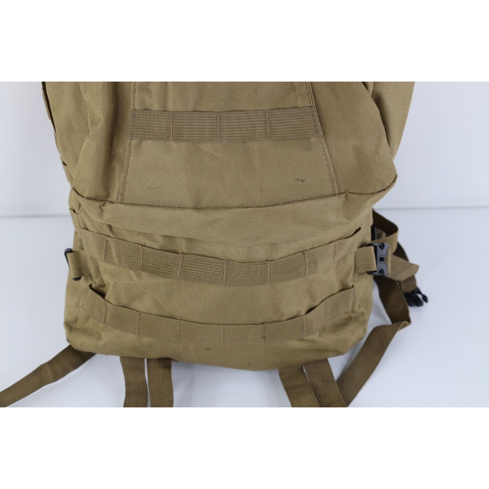 Vintage Vintage 90s Streetwear Tactical Military Rucksack Backpack Size ONE SIZE - 4 Thumbnail