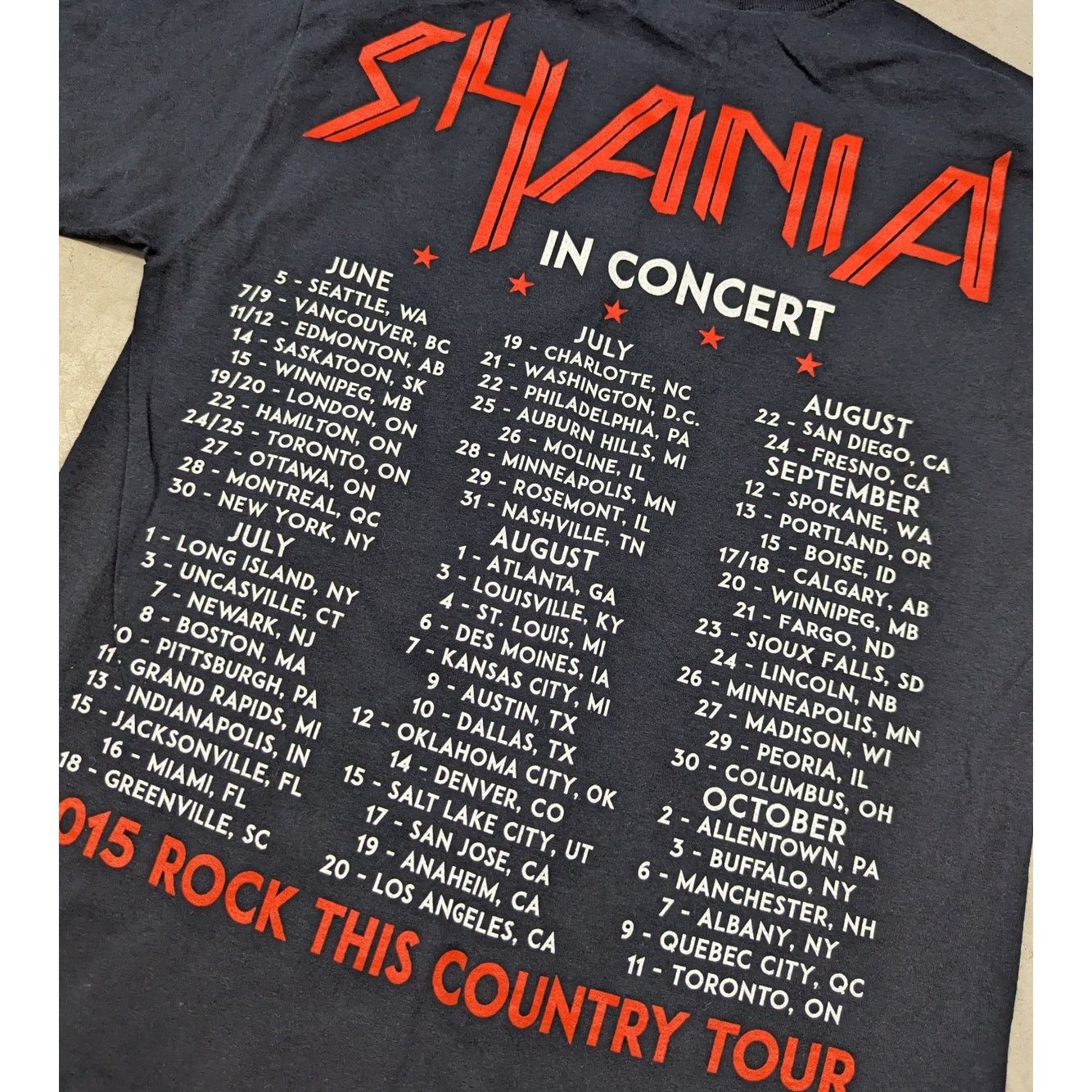 Band Tees × Fruit Of The Loom 2015 Shania Twain The Final Tour Concert t-shirt Size US M / EU 48-50 / 2 - 5 Thumbnail