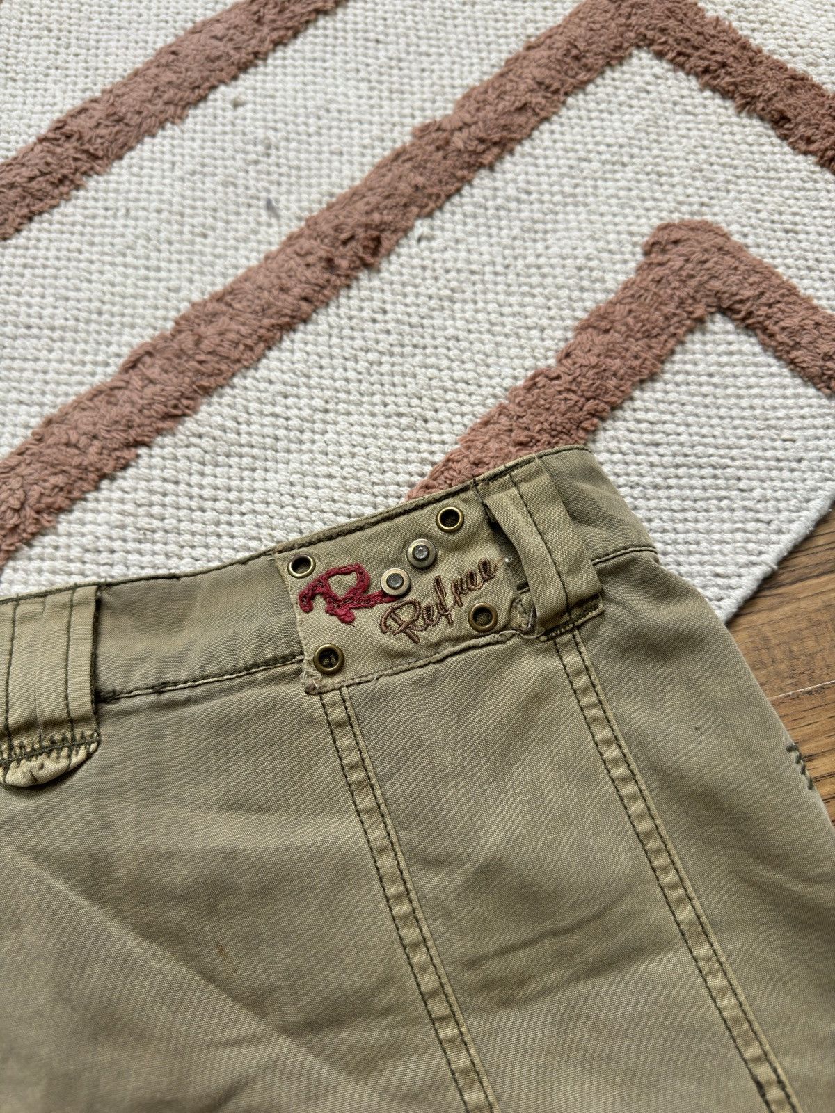 Vintage VINTAGE AVANT GARDE PLEATED WASHED CARGO MINI SKIRT Size 28" / US 6 / IT 42 - 6 Thumbnail