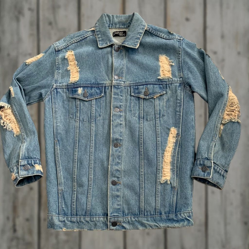 Bdg BDG Denim Jacket Womens Small Courtshop Distressed Blue Urban Outfitters Trucker 90s Size 28" / US 6 / IT 42 - 1 Thumbnail