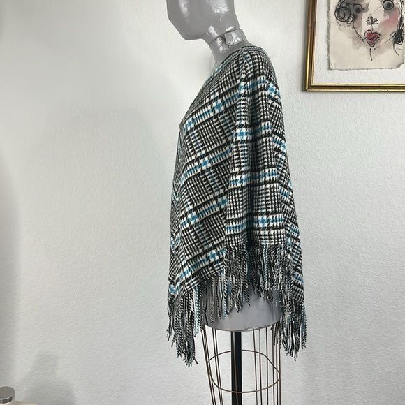 Burberry Burberry VTG Cashmere Plaid Tartan Fringe Cape Capelette Sha Size ONE SIZE - 4 Thumbnail