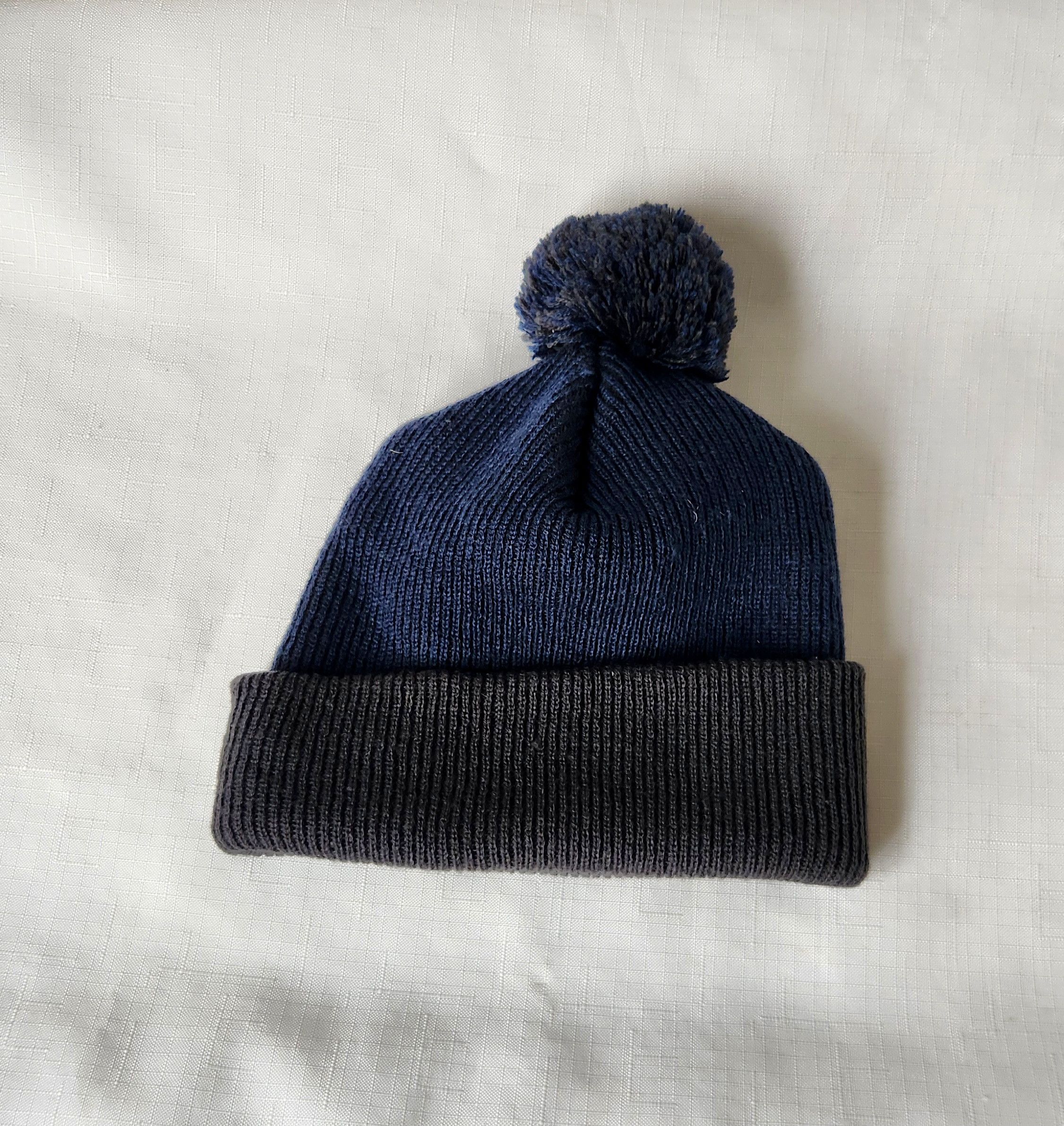 Nike × Vintage Nike Vintage Beanie Hat With Pom Made In Taiwan Black With Size ONE SIZE - 2 Thumbnail
