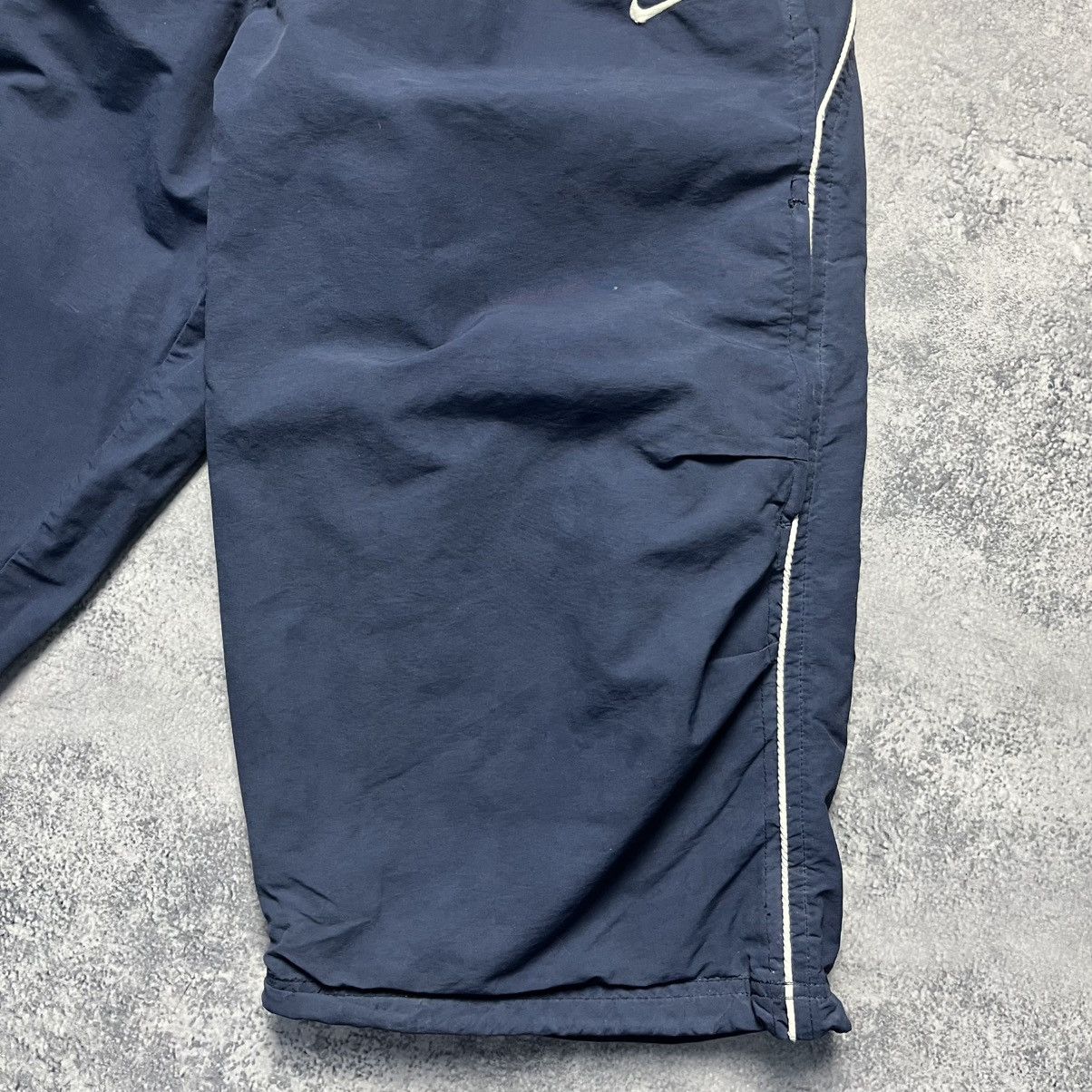 Nike Vintage Nike Small Swoosh Logo Nylon Breeches Shorts Y2K Size US 38 / EU 54 - 7 Thumbnail