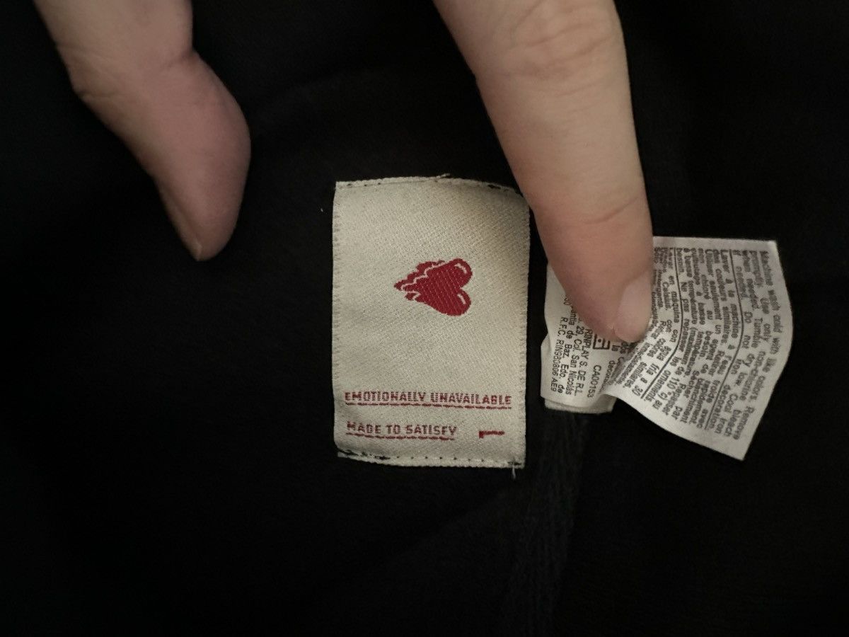 Champion × Emotionally Unavailable Emotional Unavailable x Champion Heart Hoodie Size US L / EU 52-54 / 3 - 4 Thumbnail