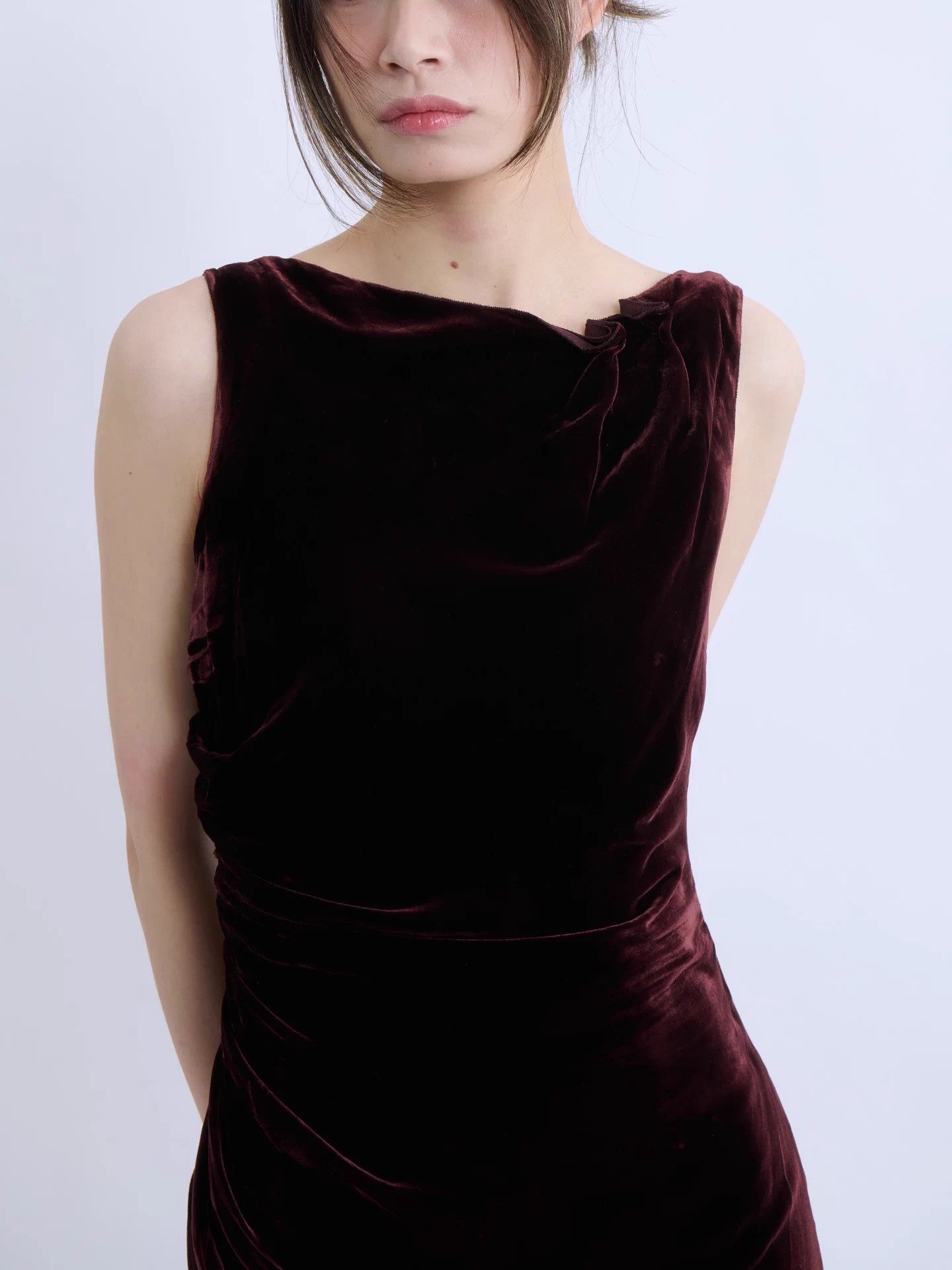 Prada PRADA Vintage Wine Red Velvet Asymmetric Pleated Dress Size M / US 6-8 / IT 42-44 - 5 Thumbnail