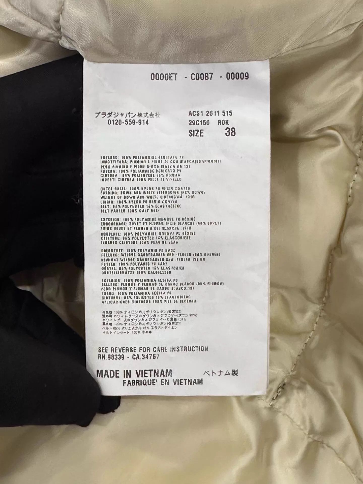 Prada Prada Blk Long Puffer Jacket Side Blk/Slv Triangle Logo 38 Size XS / US 0-2 / IT 36-38 - 7 Thumbnail