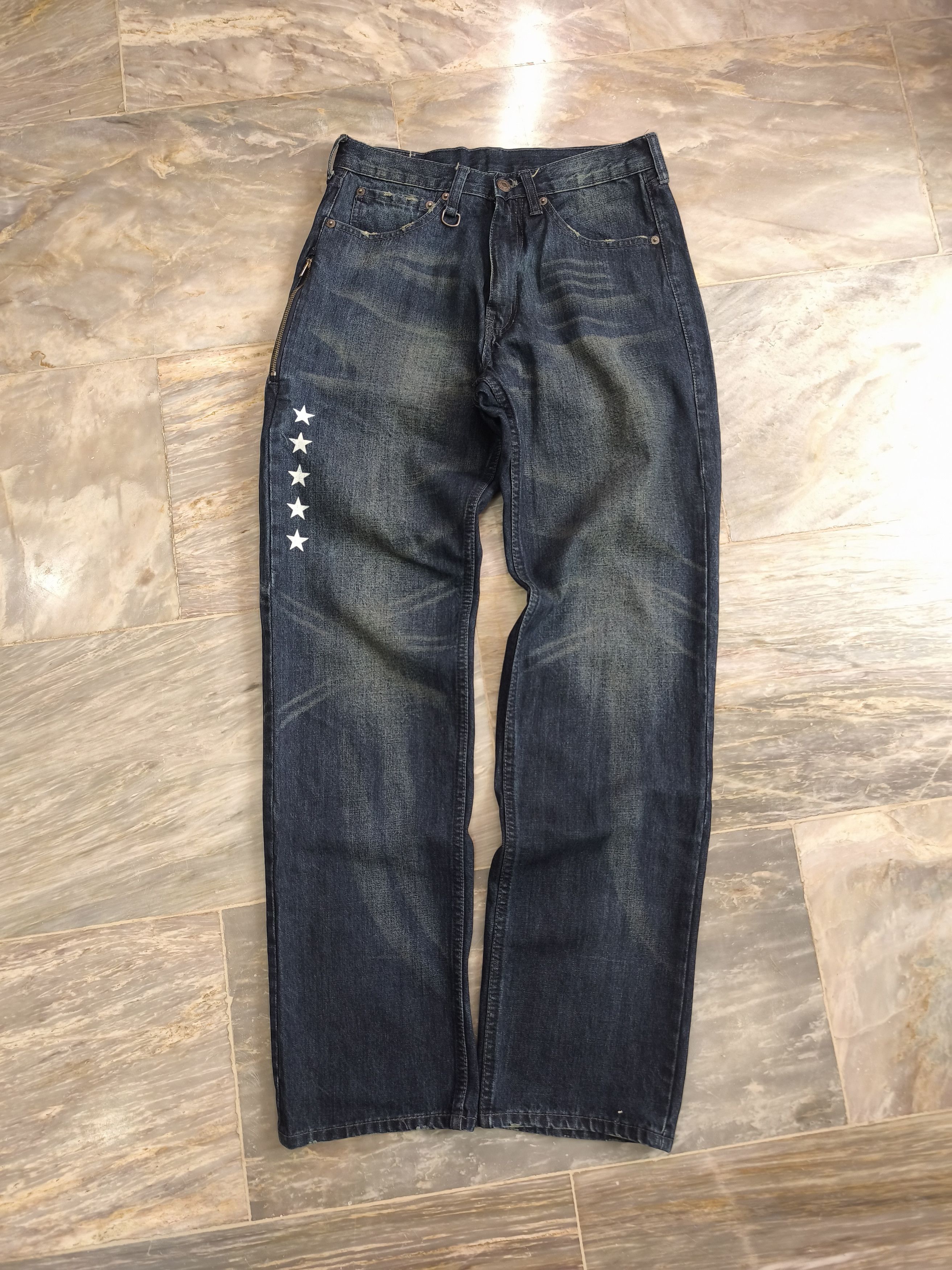 Fragment Design × Levi's Levis x Fragment Fenom 320 Skull Raw