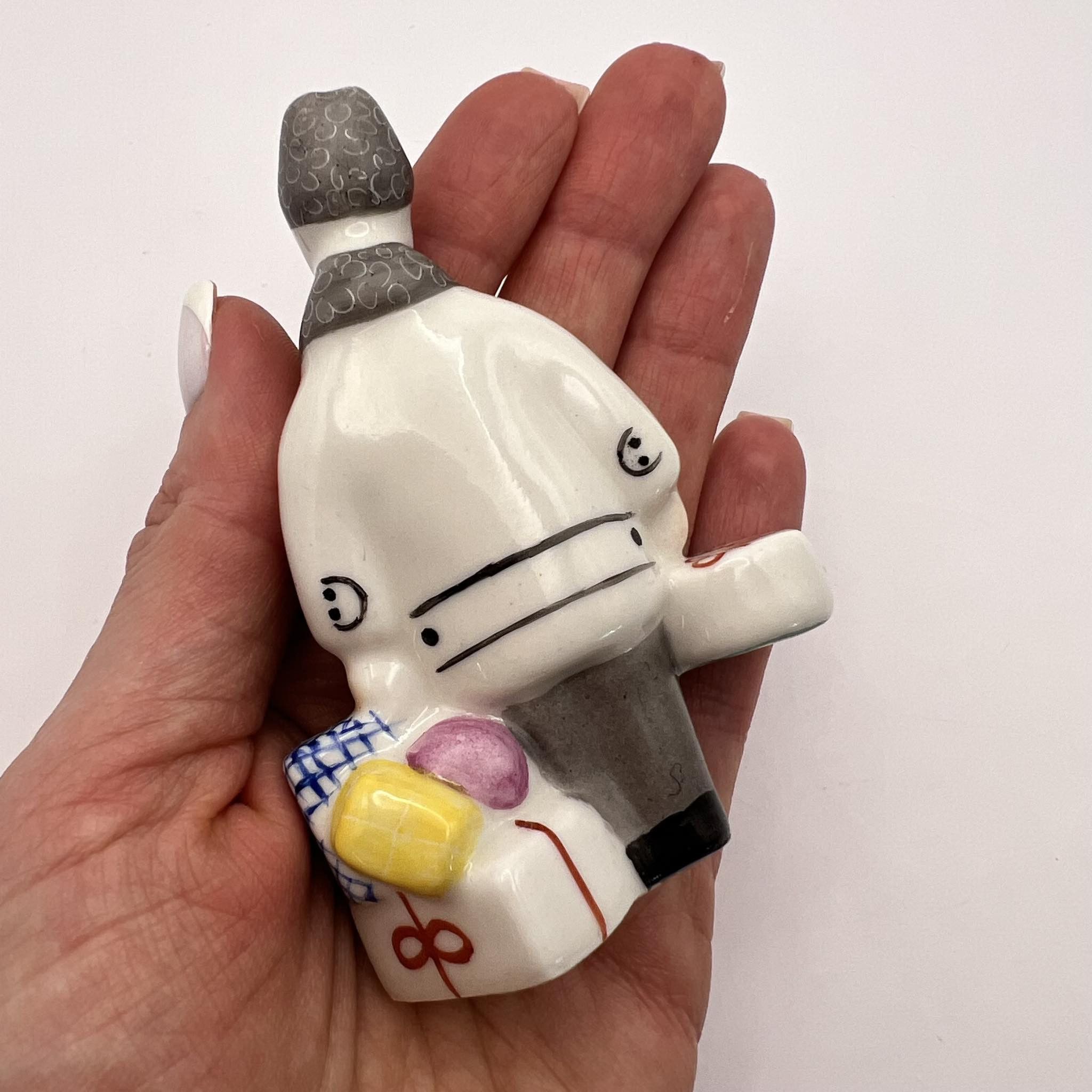 Vintage Vintage Kiev Porcelain Figure Man With Gifts Signed Size ONE SIZE - 2 Thumbnail