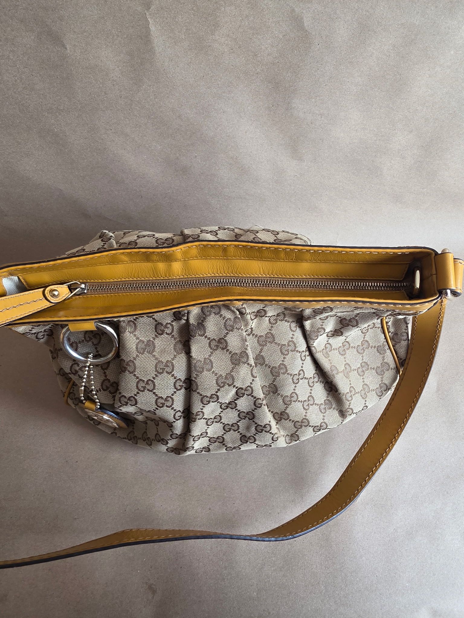 Gucci GG Canvas Sukey Crossbody Size ONE SIZE - 3 Thumbnail