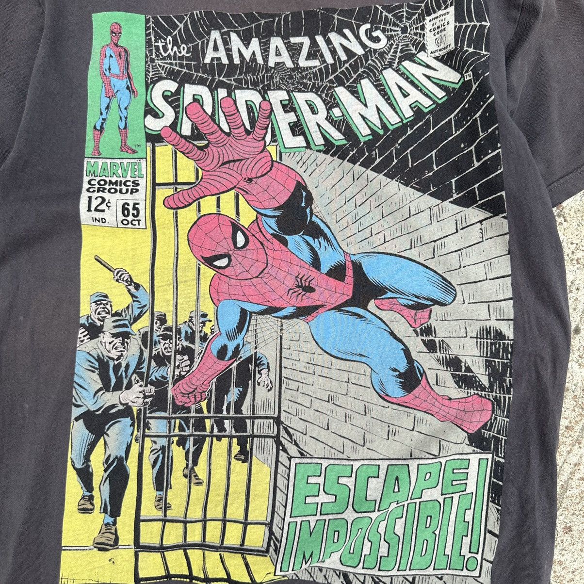 Marvel Comics × Vintage Vintage Marvel Comics T-shirts Spider Man Big Logo Trashed Size US L / EU 52-54 / 3 - 5 Thumbnail